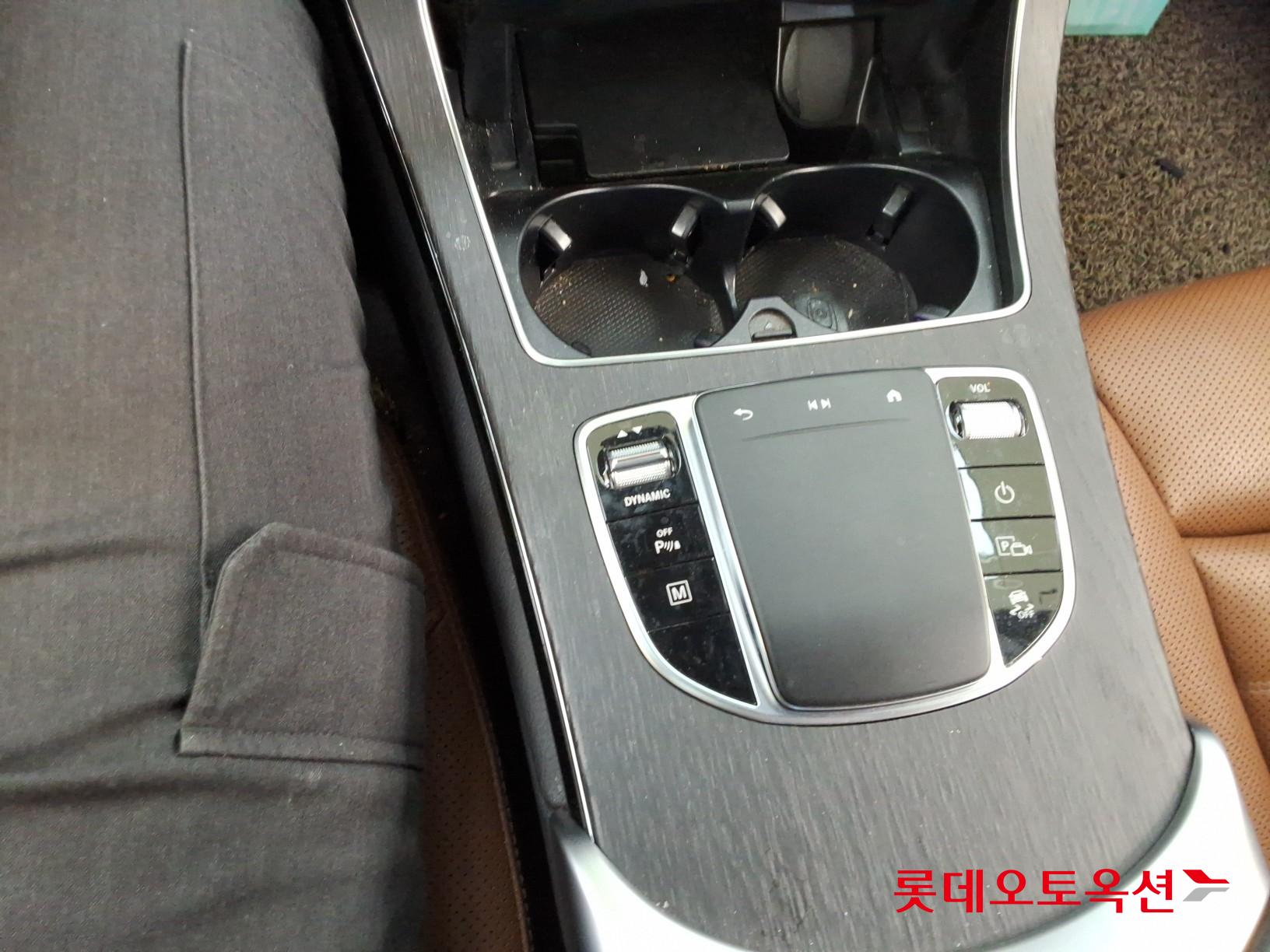 메르세데스-벤츠 GLC 2022 - 이미지 34