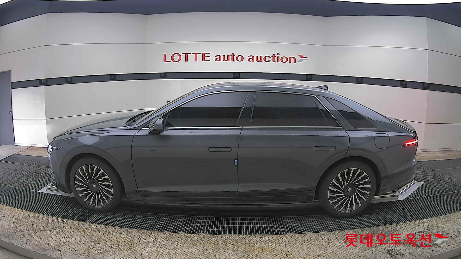 هيونداي أزيرا