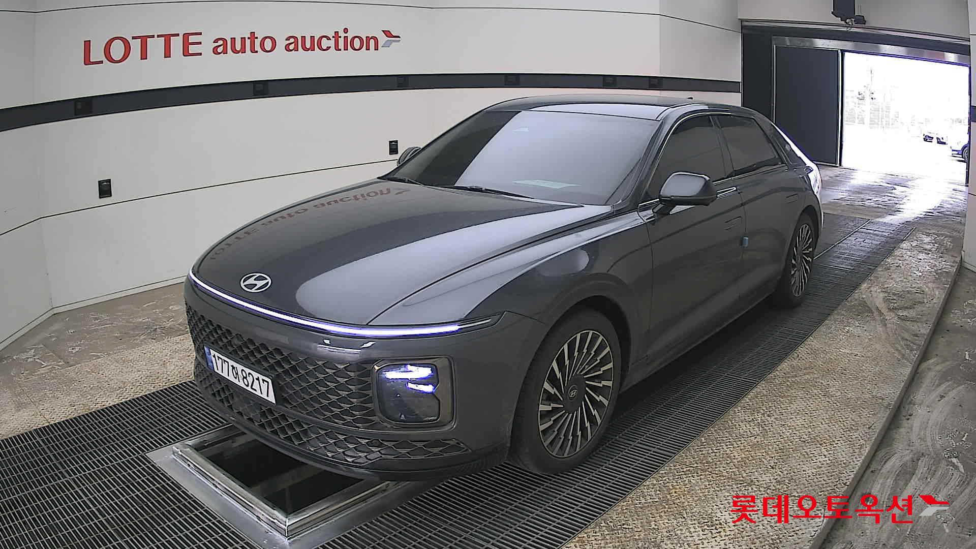 هيونداي أزيرا