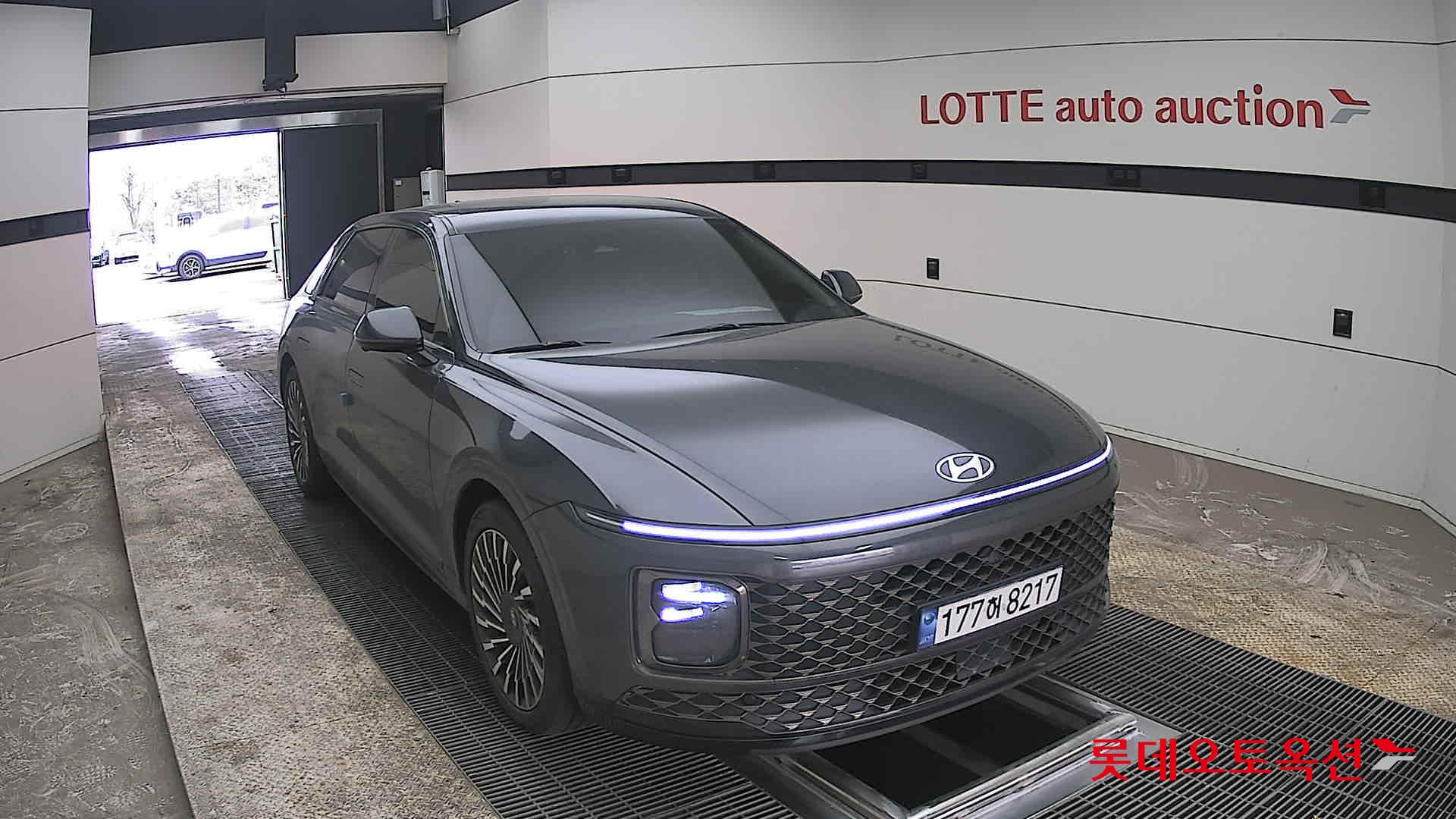 هيونداي أزيرا