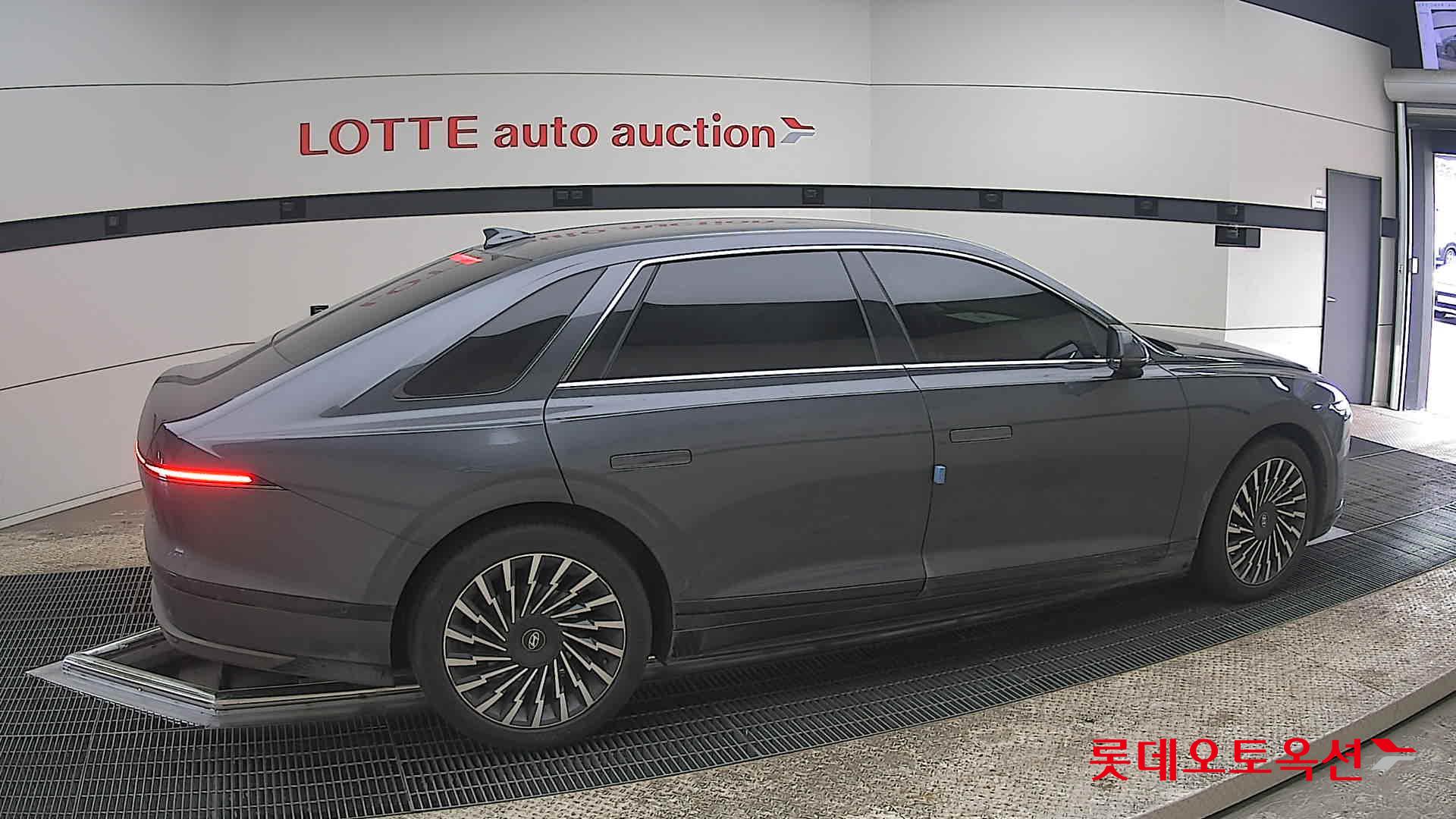 هيونداي أزيرا