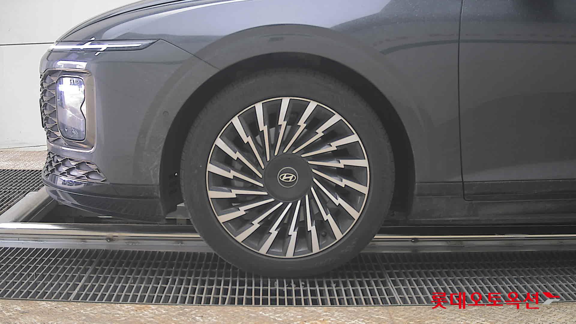 هيونداي أزيرا