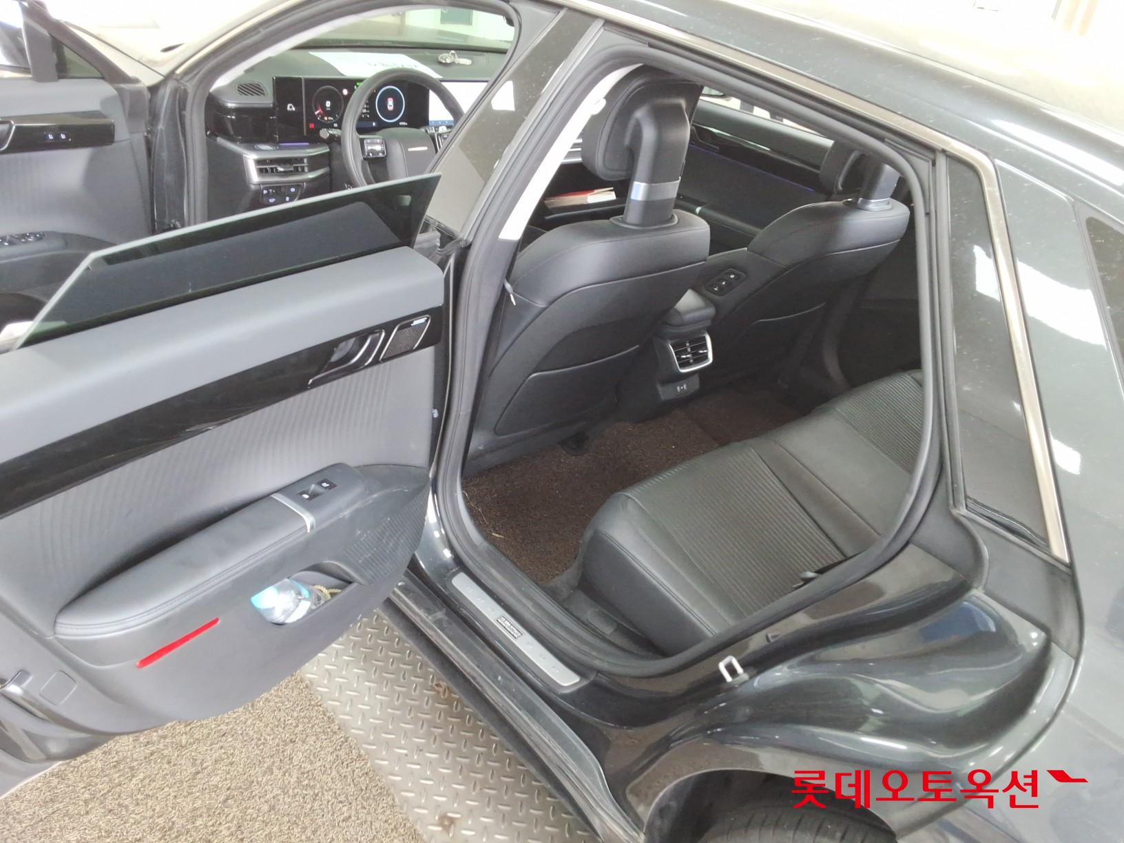 هيونداي أزيرا