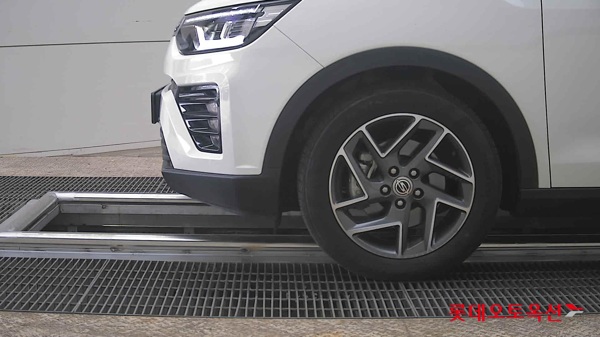 سانغ يونغ تيفولي