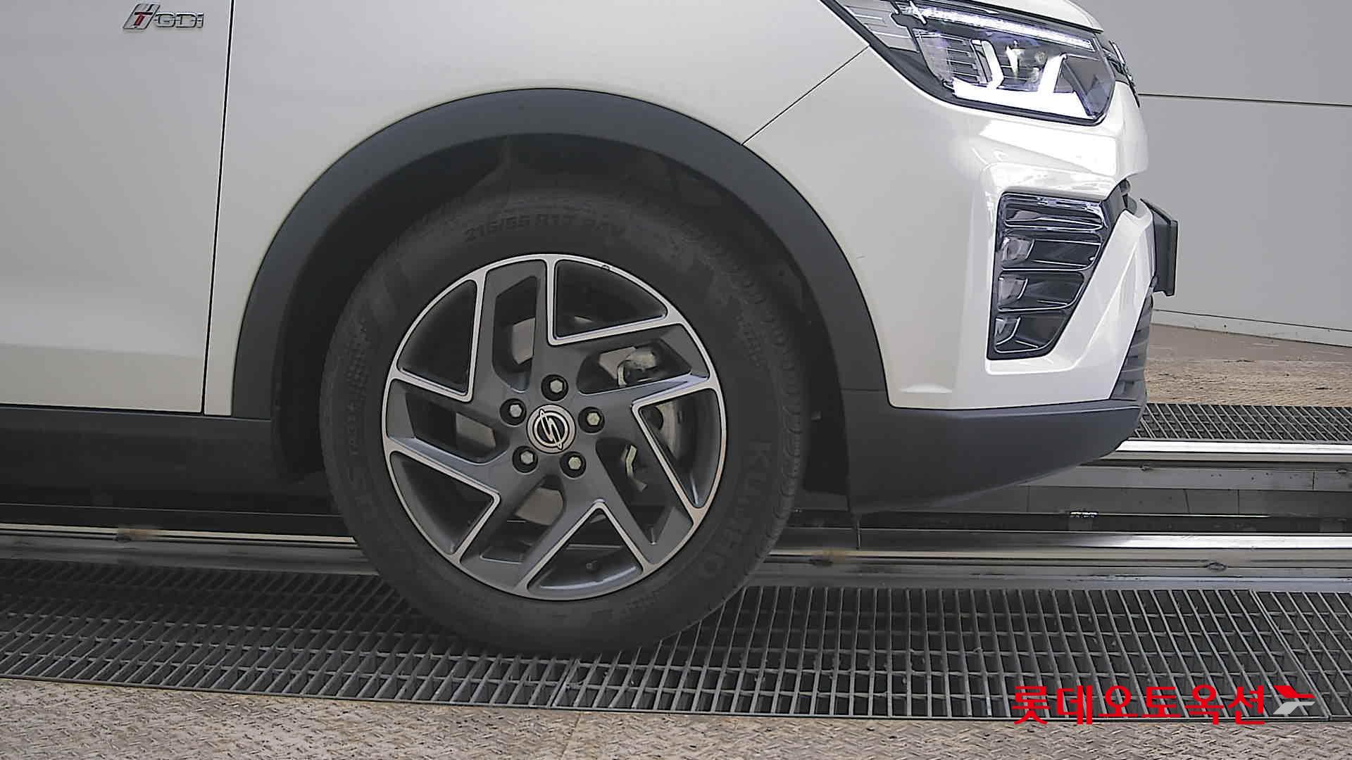 سانغ يونغ تيفولي