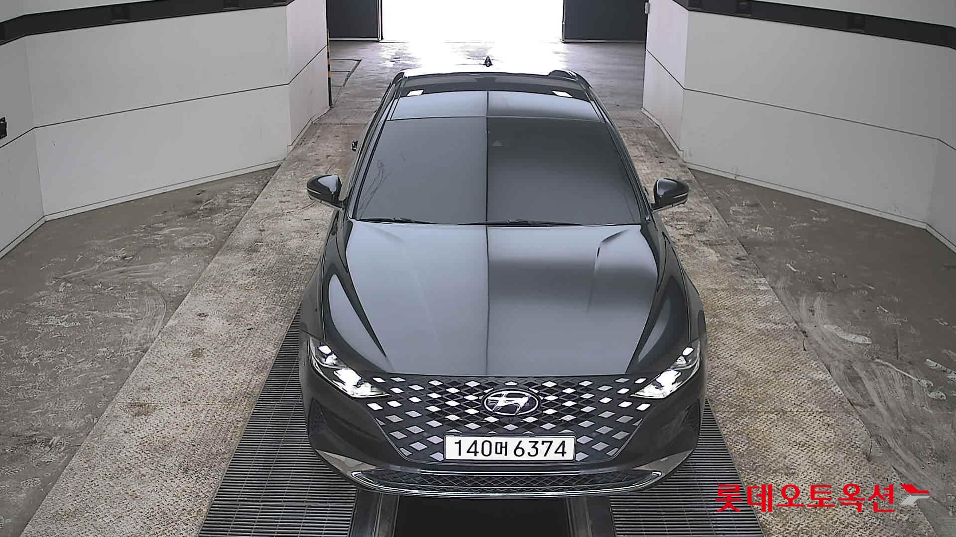 هيونداي أزيرا