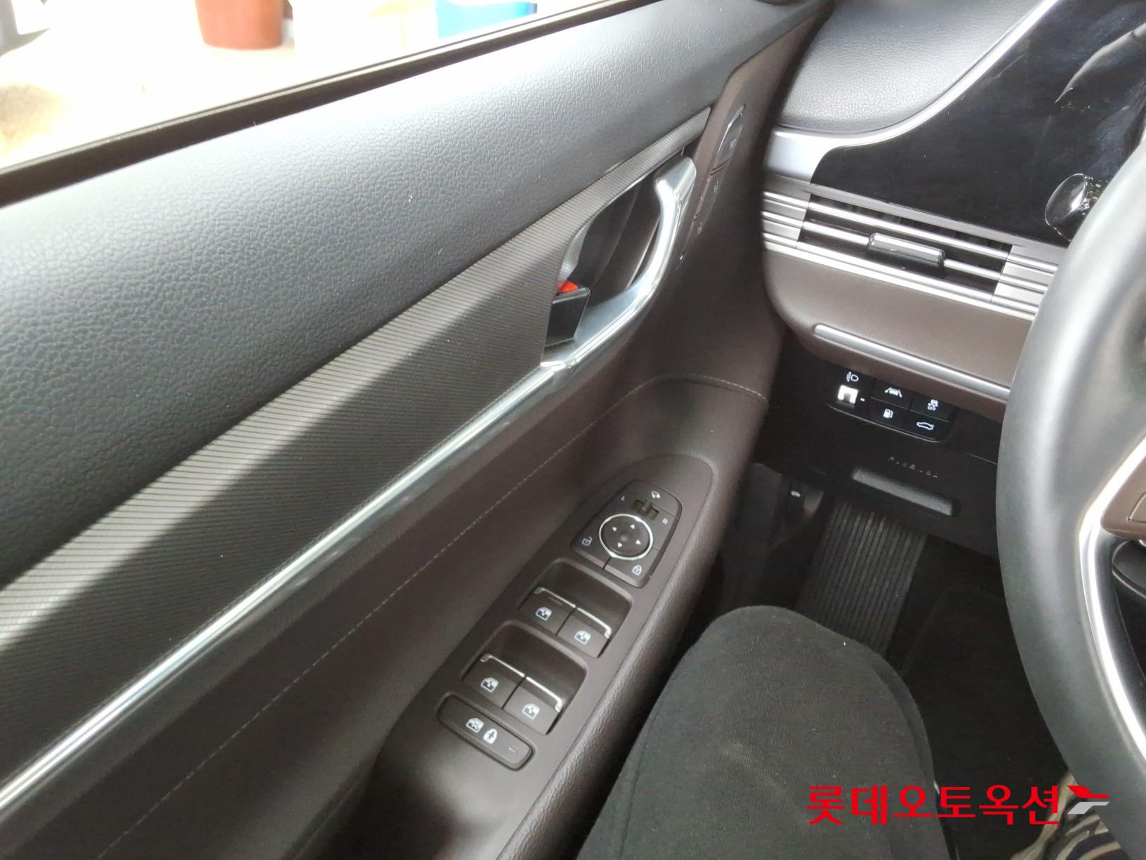 هيونداي أزيرا