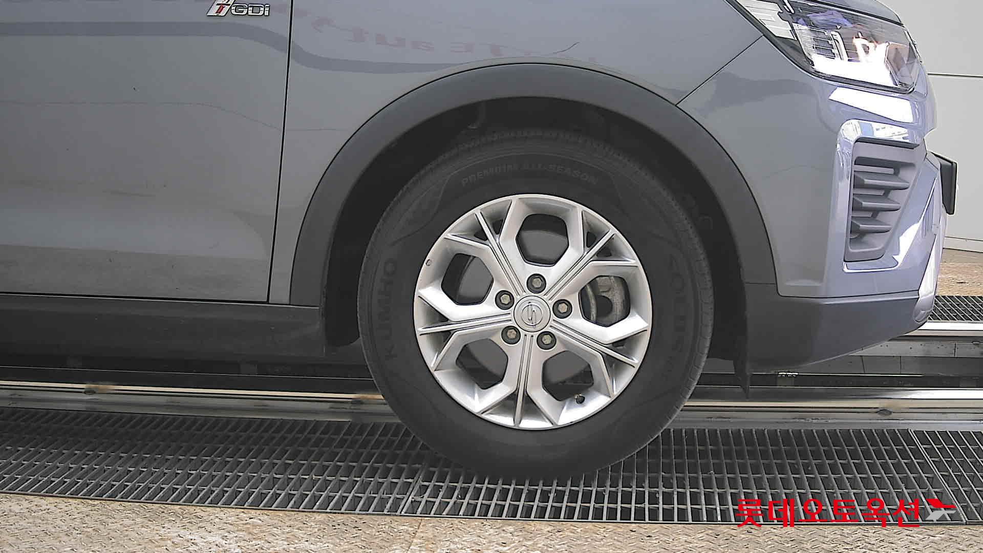 سانغ يونغ تيفولي