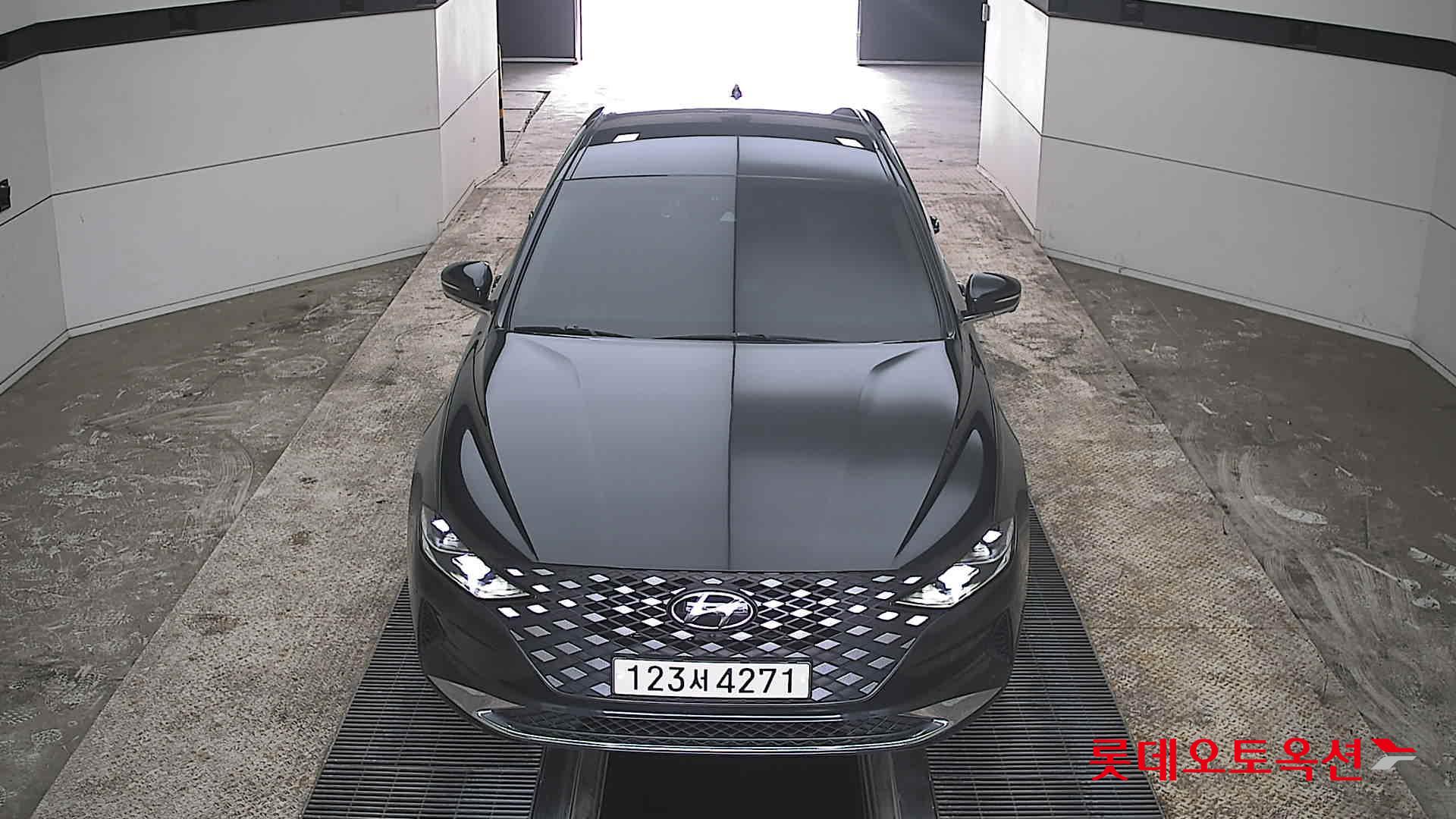 هيونداي أزيرا