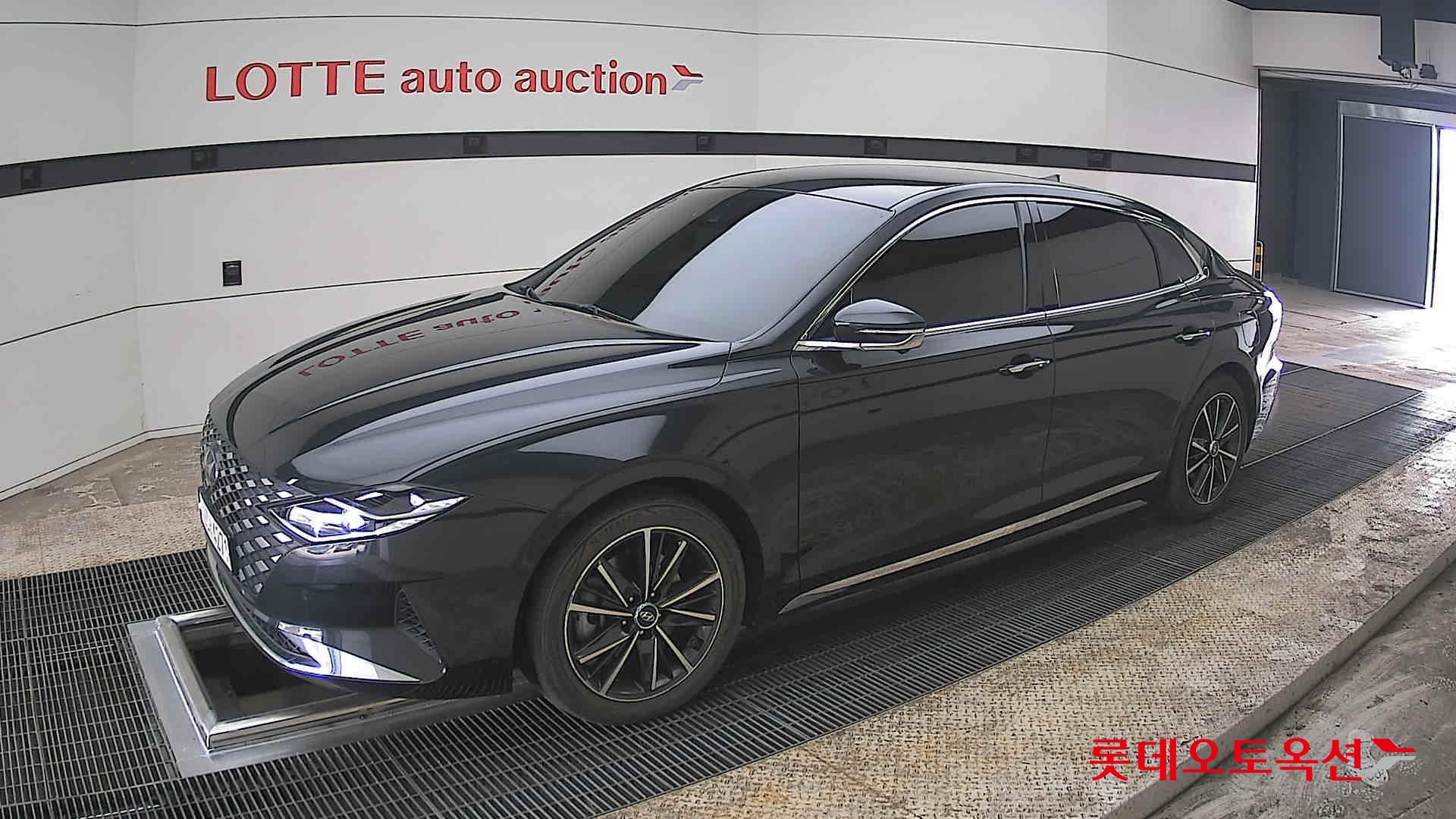 هيونداي أزيرا