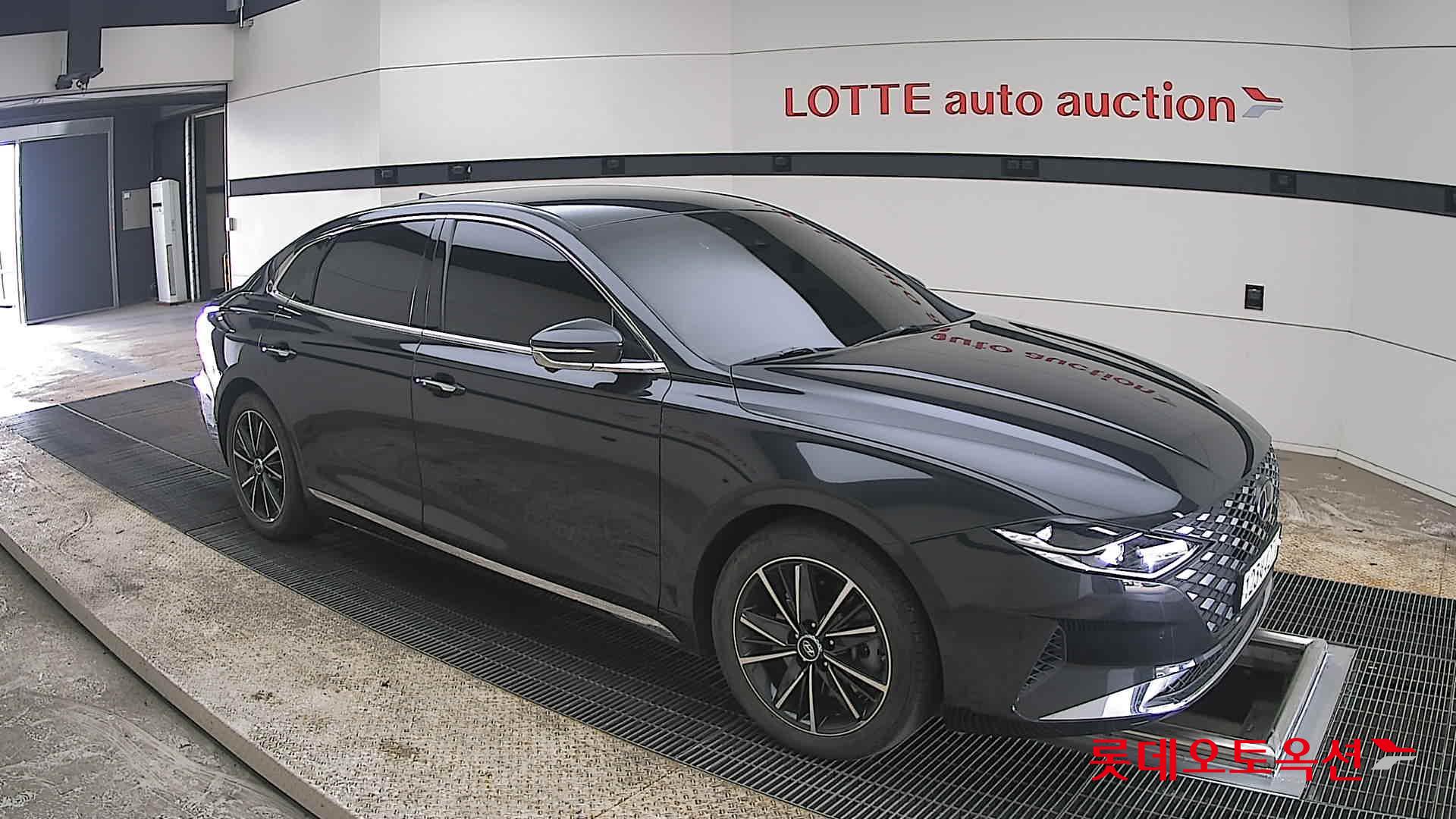 هيونداي أزيرا