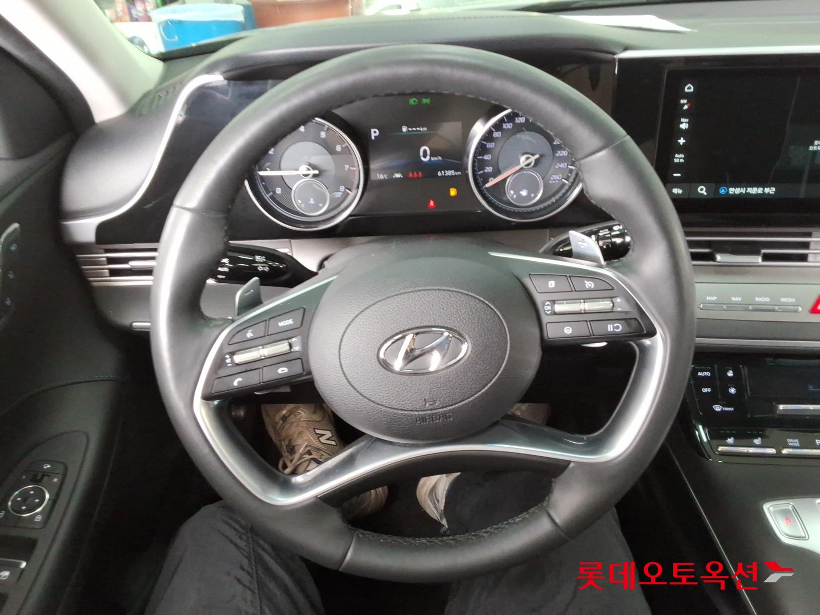 هيونداي أزيرا