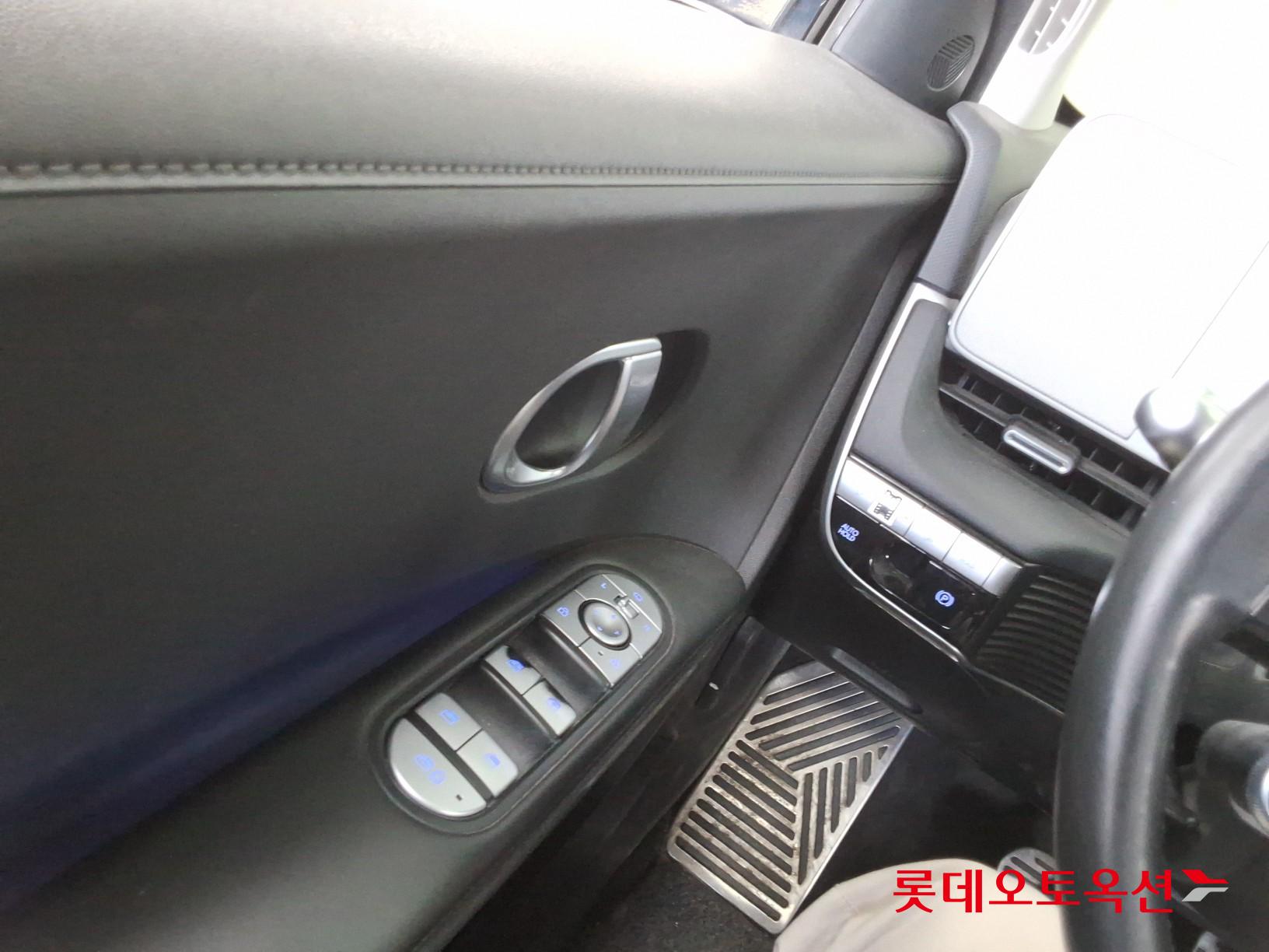 هيونداي أيونيك