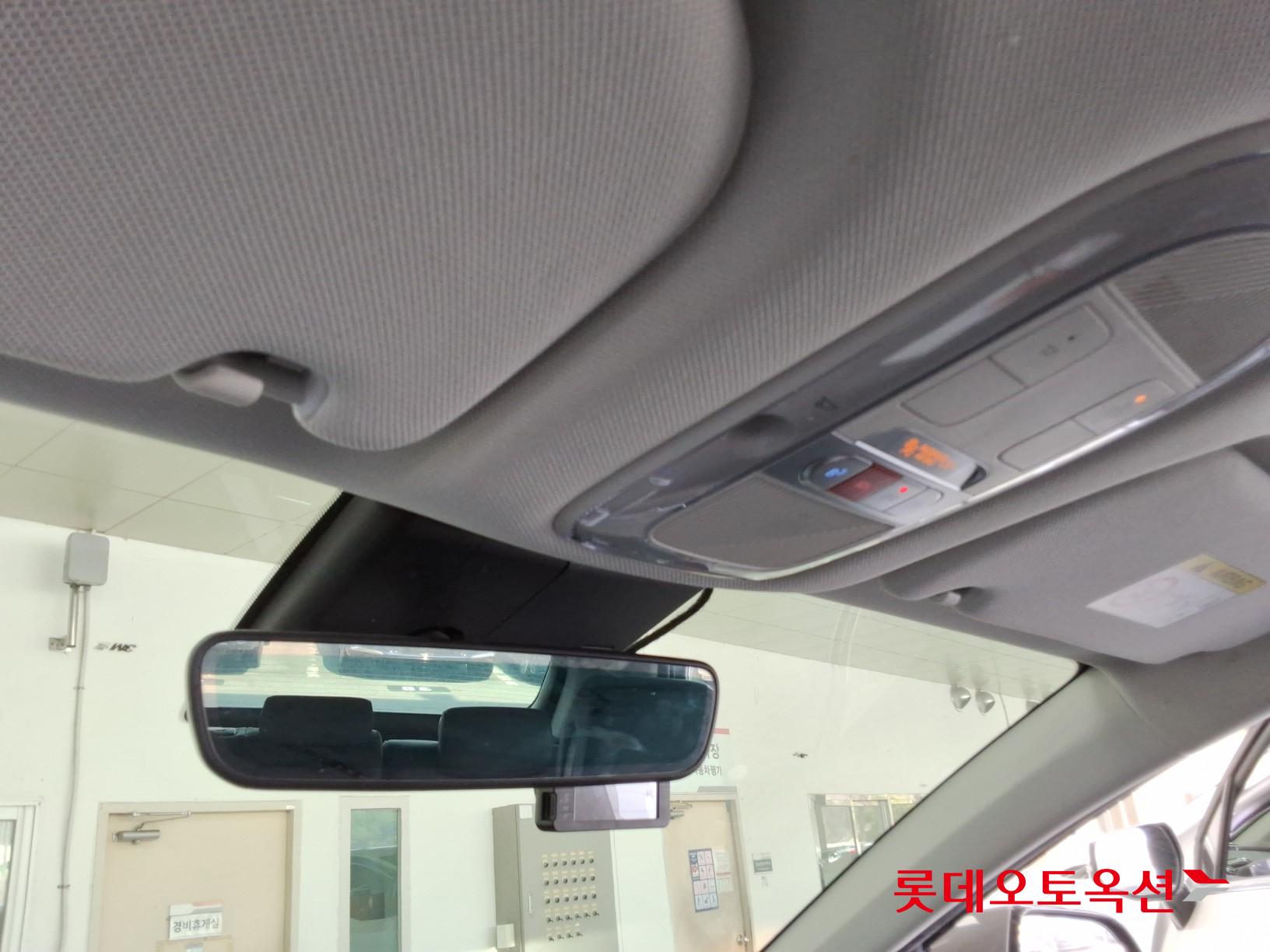 هيونداي أيونيك