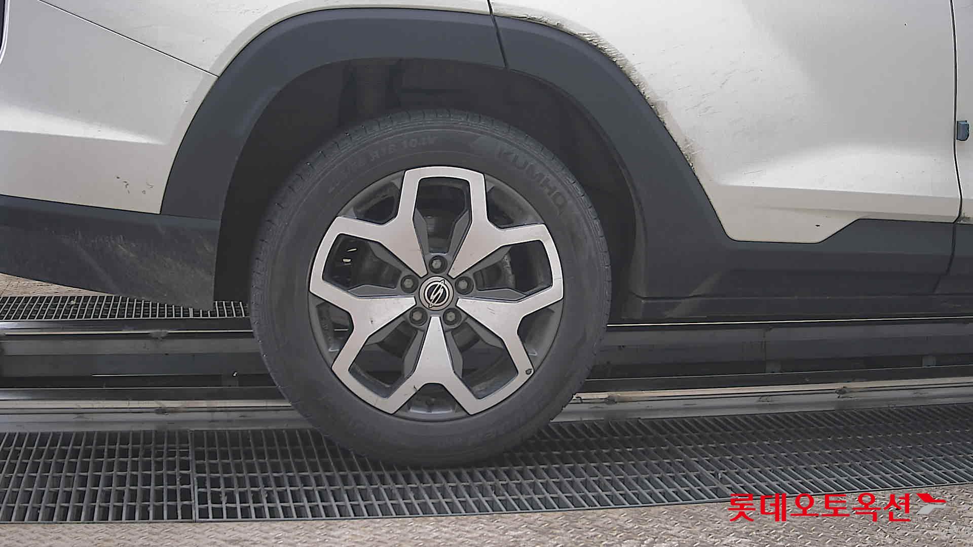 سانغ يونغ توريس