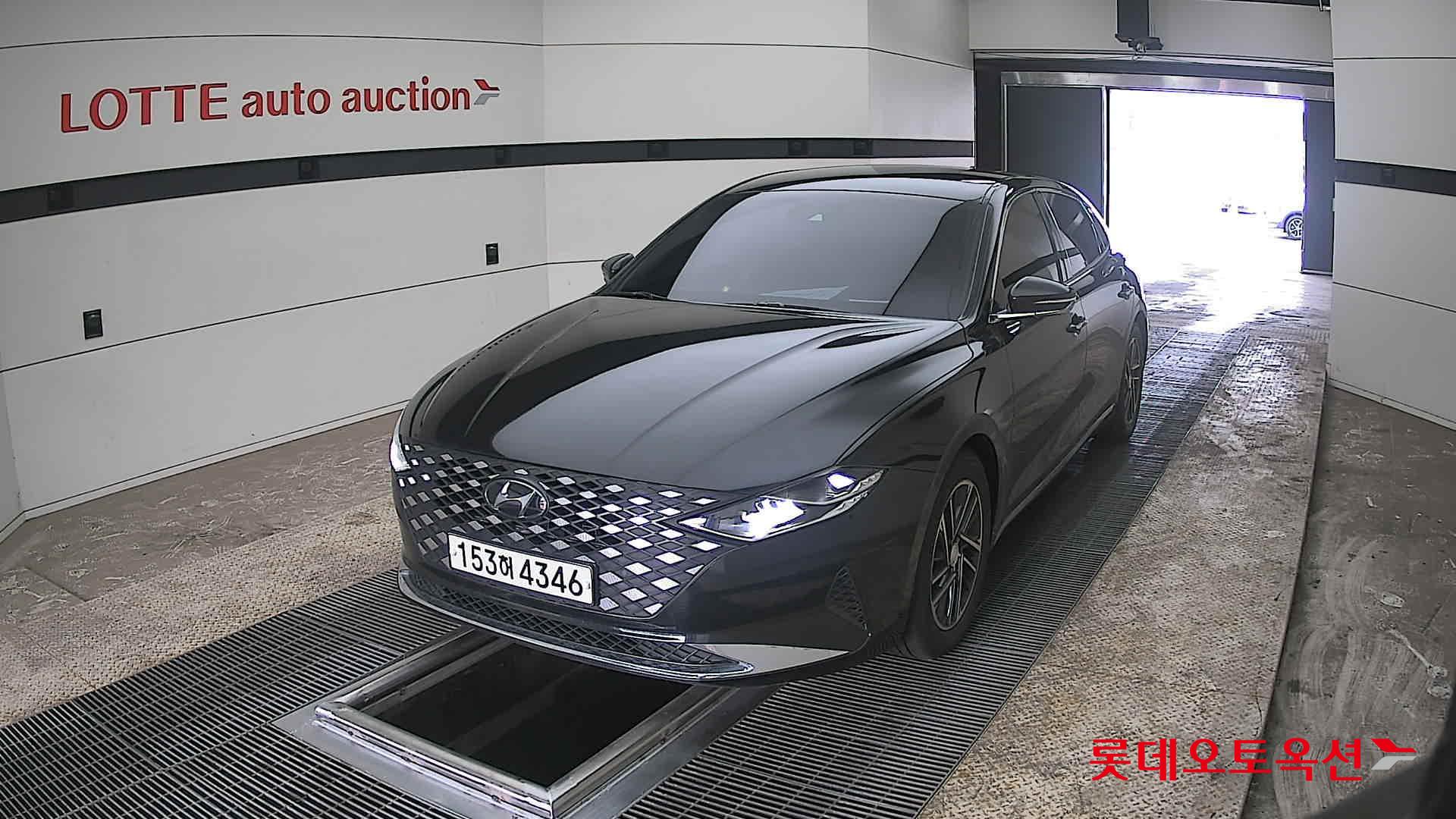 هيونداي أزيرا