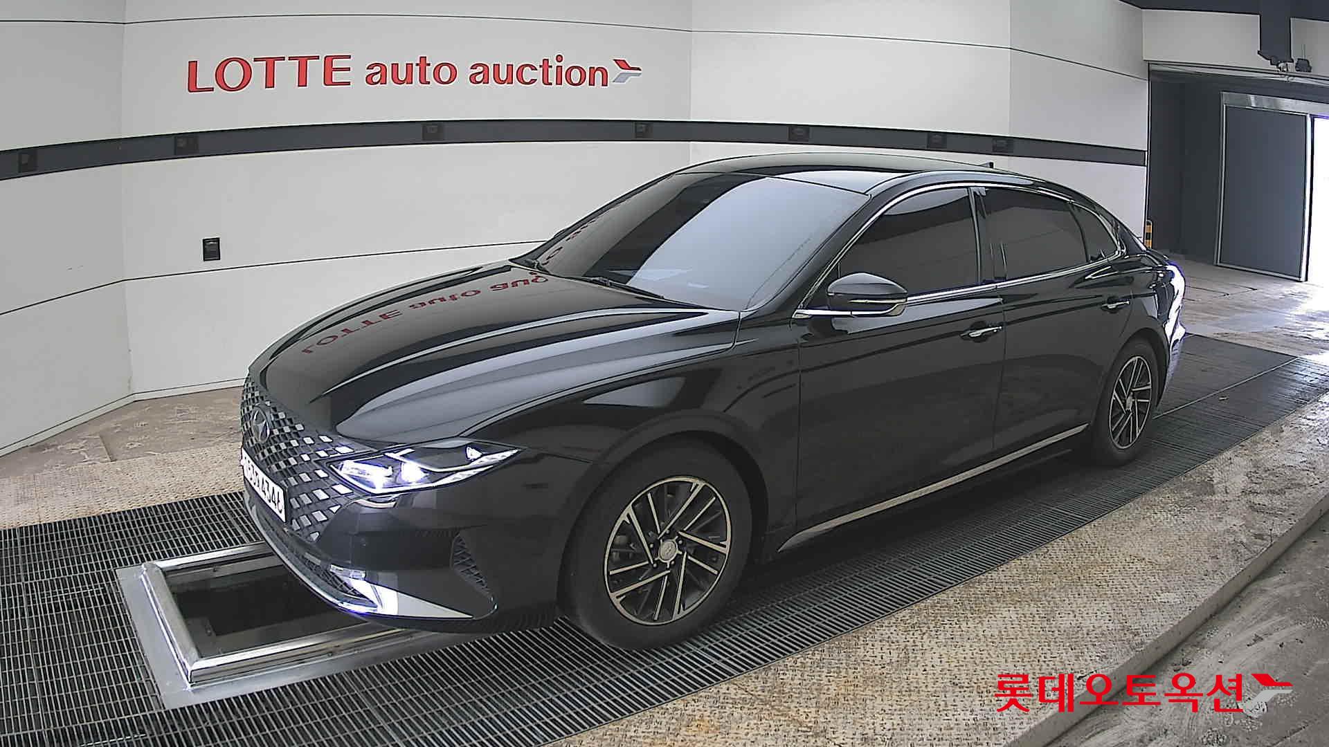 هيونداي أزيرا