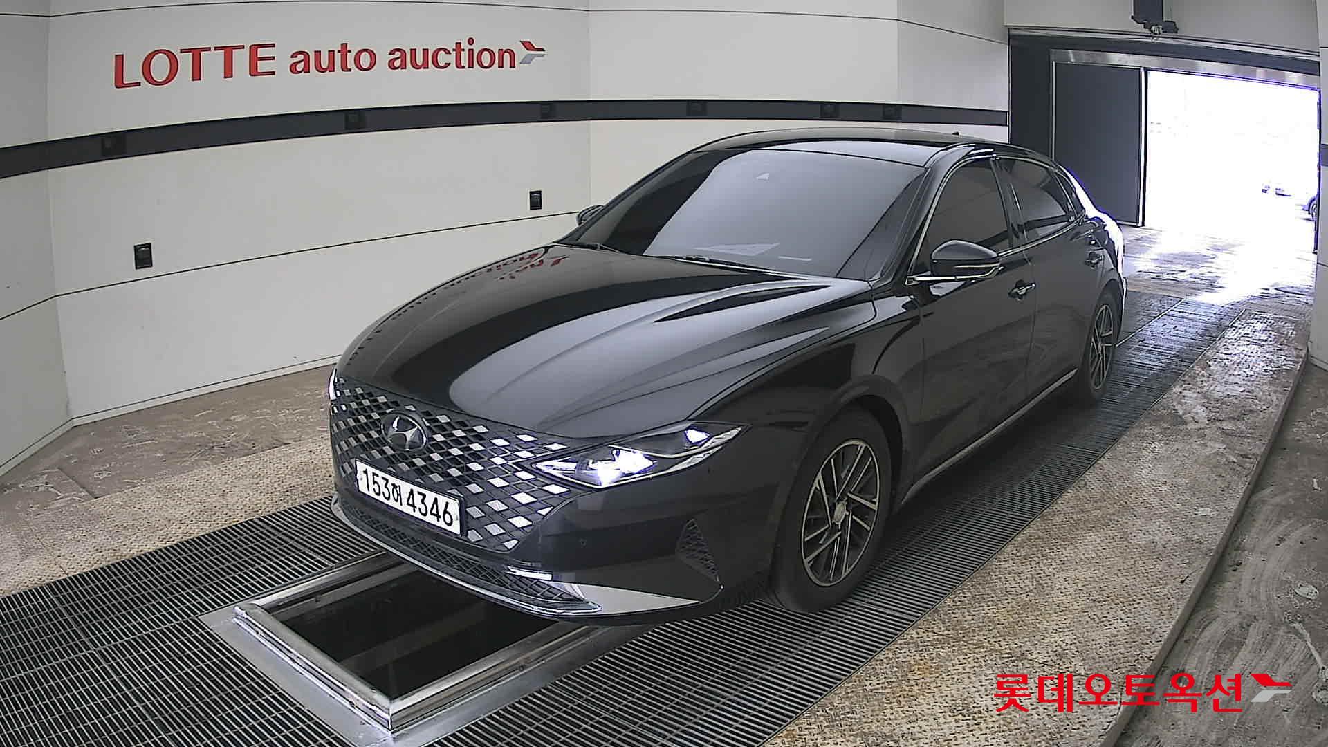 هيونداي أزيرا