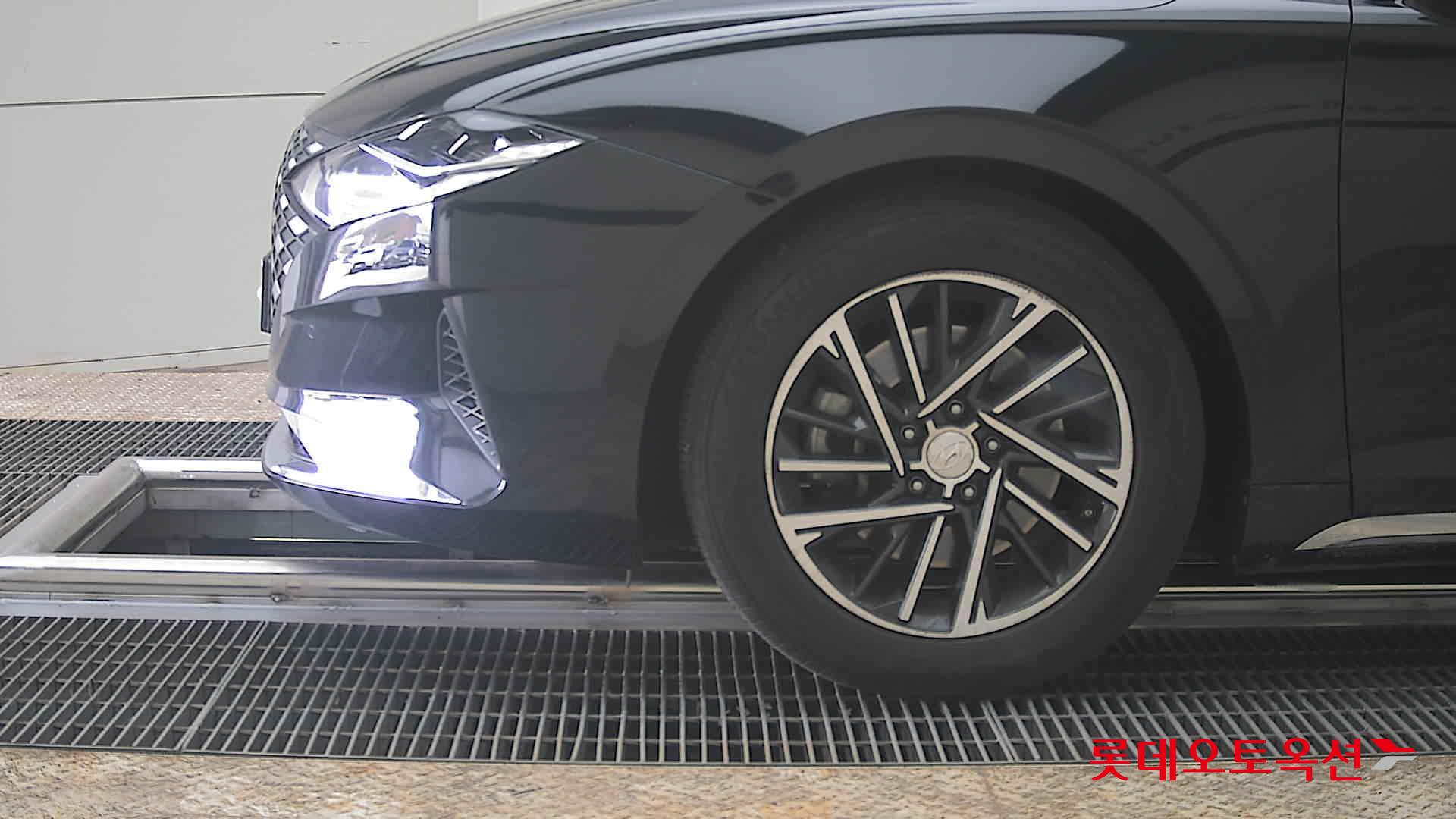 هيونداي أزيرا