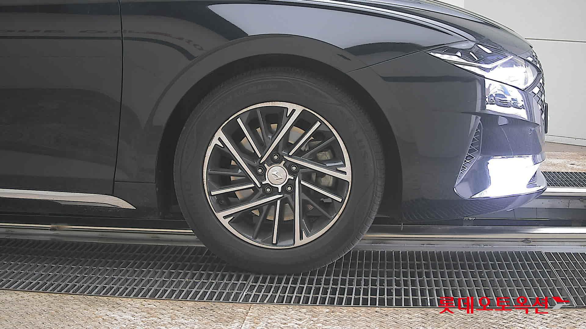 هيونداي أزيرا