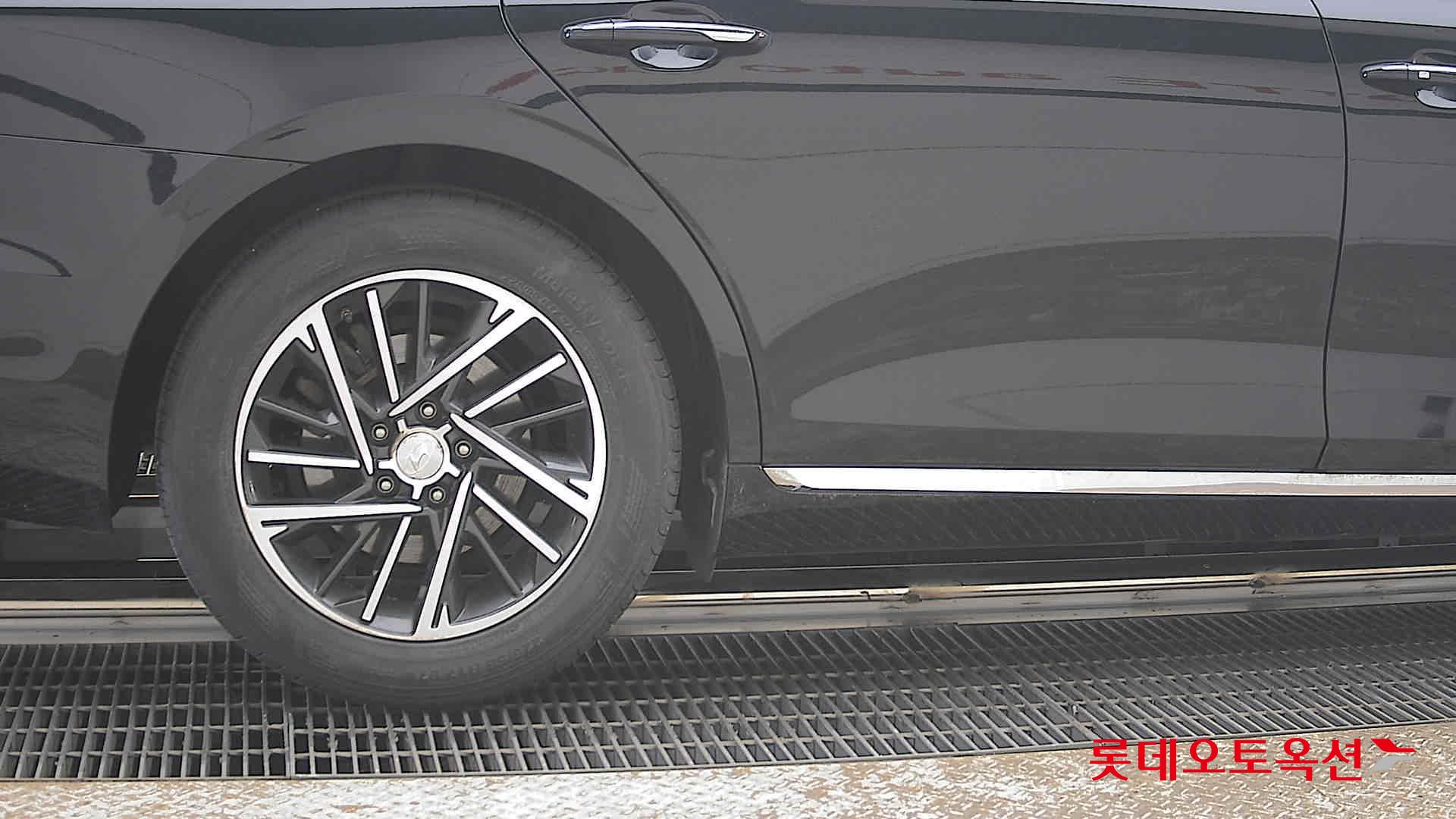 هيونداي أزيرا