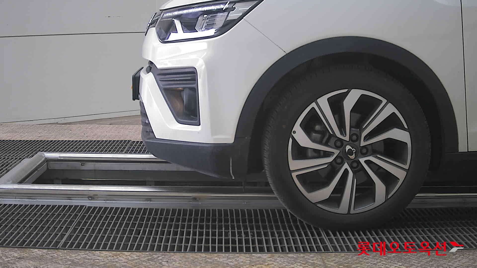 سانغ يونغ تيفولي