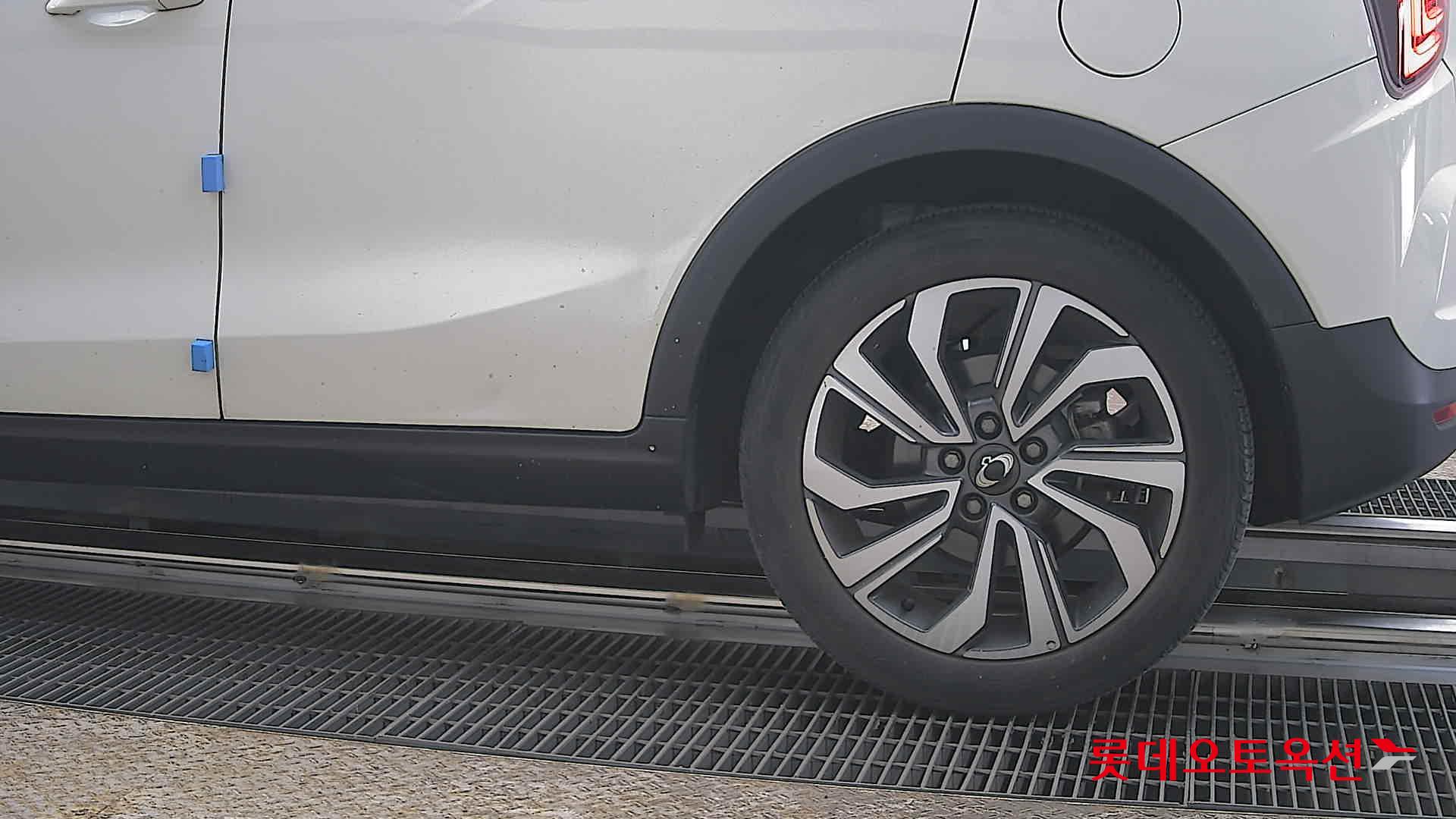 سانغ يونغ تيفولي