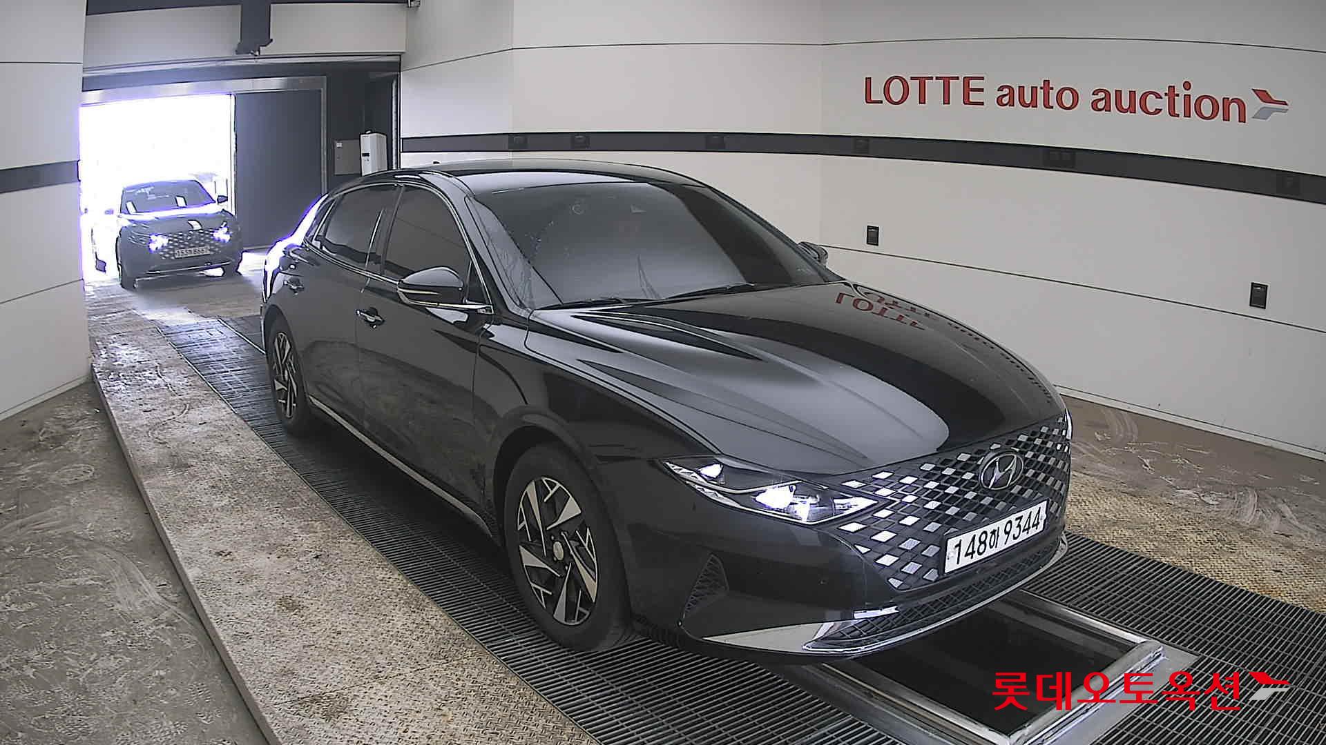 هيونداي أزيرا