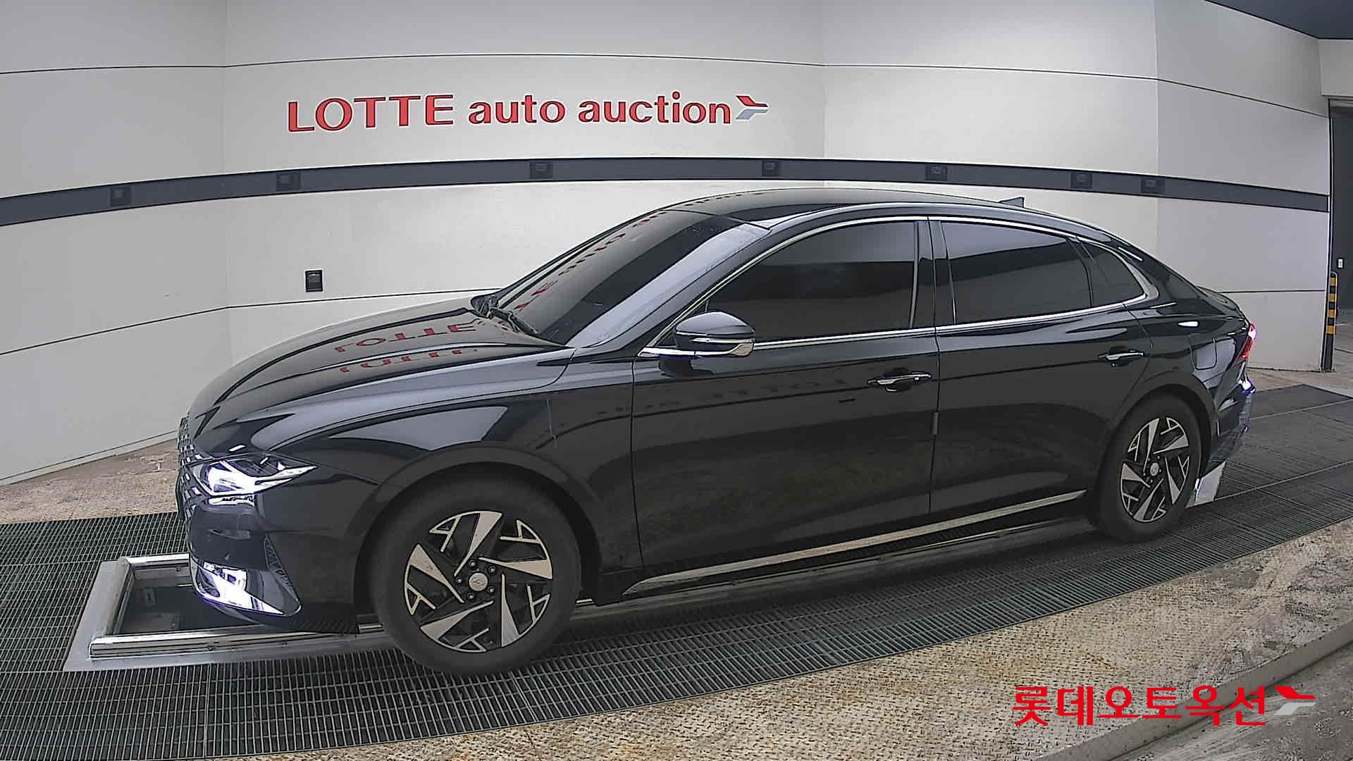 هيونداي أزيرا