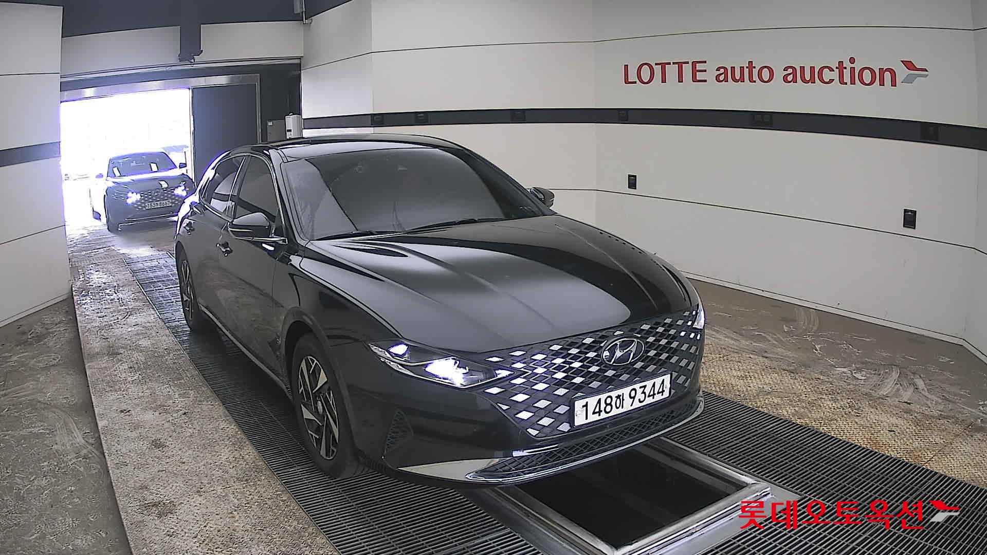 هيونداي أزيرا