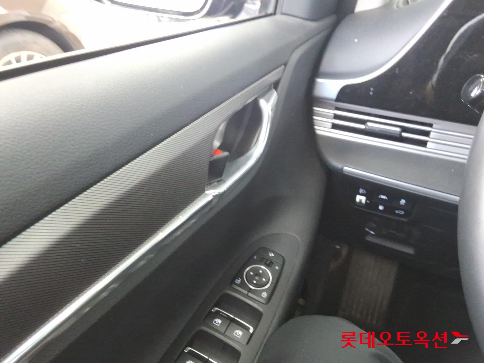 هيونداي أزيرا