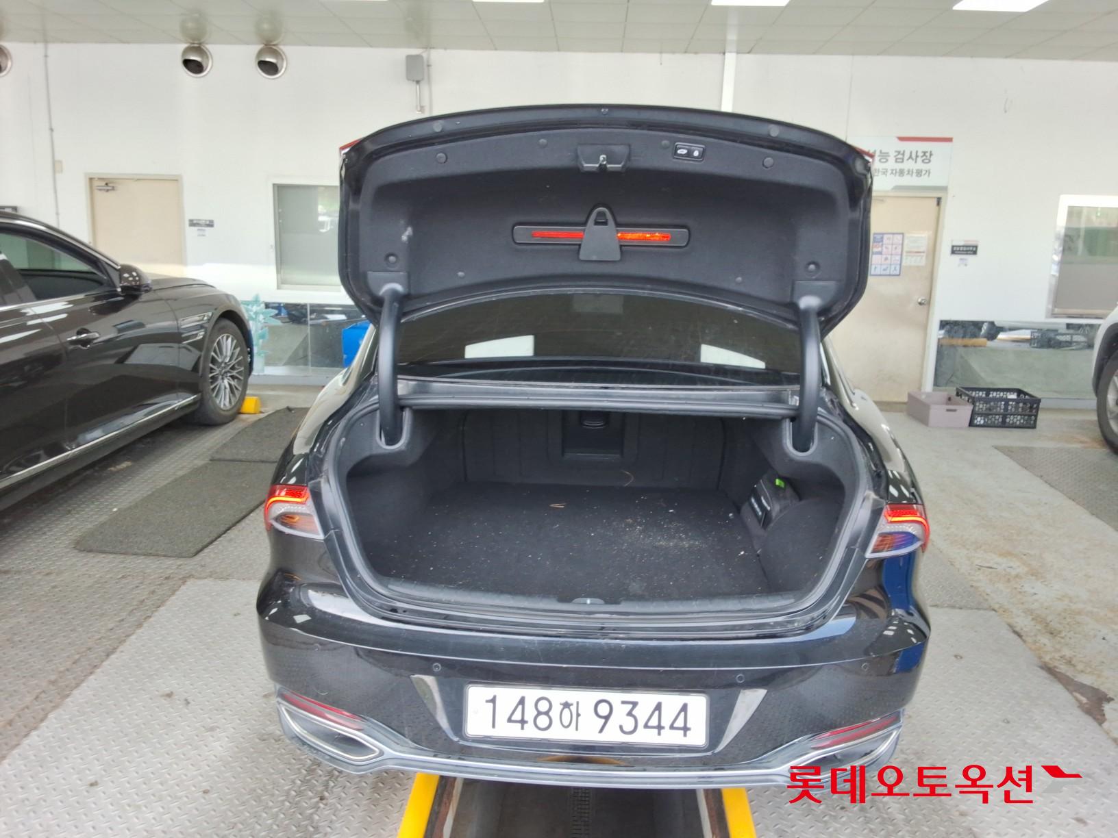 هيونداي أزيرا