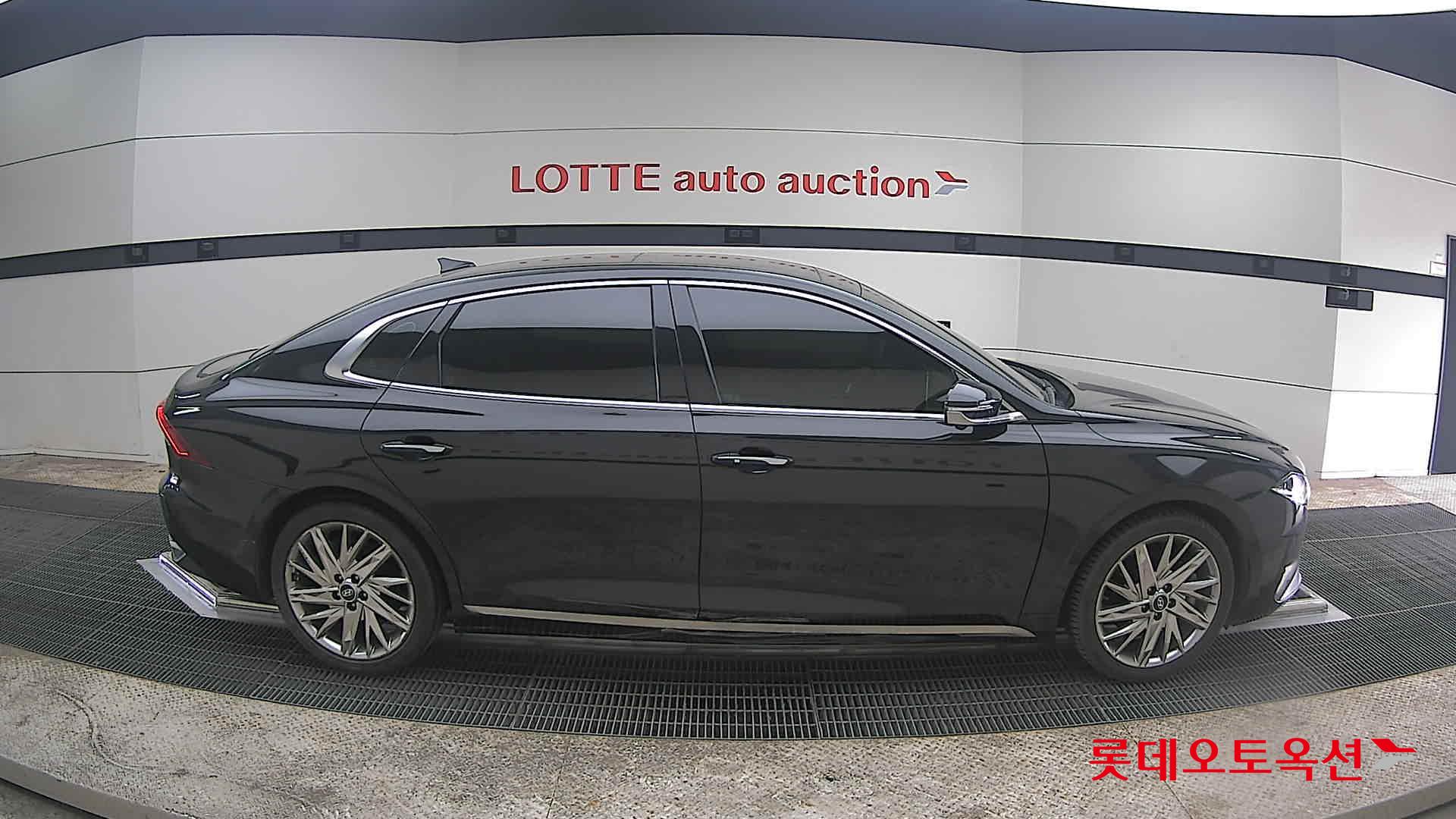 هيونداي أزيرا