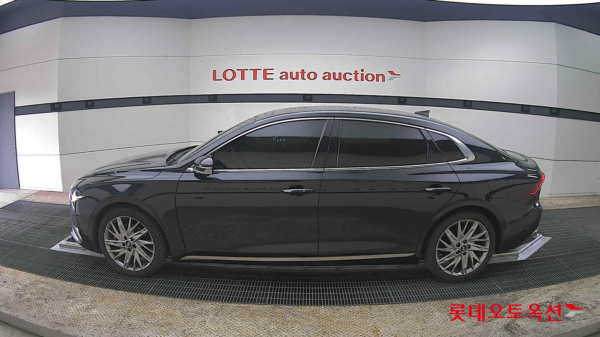 هيونداي أزيرا