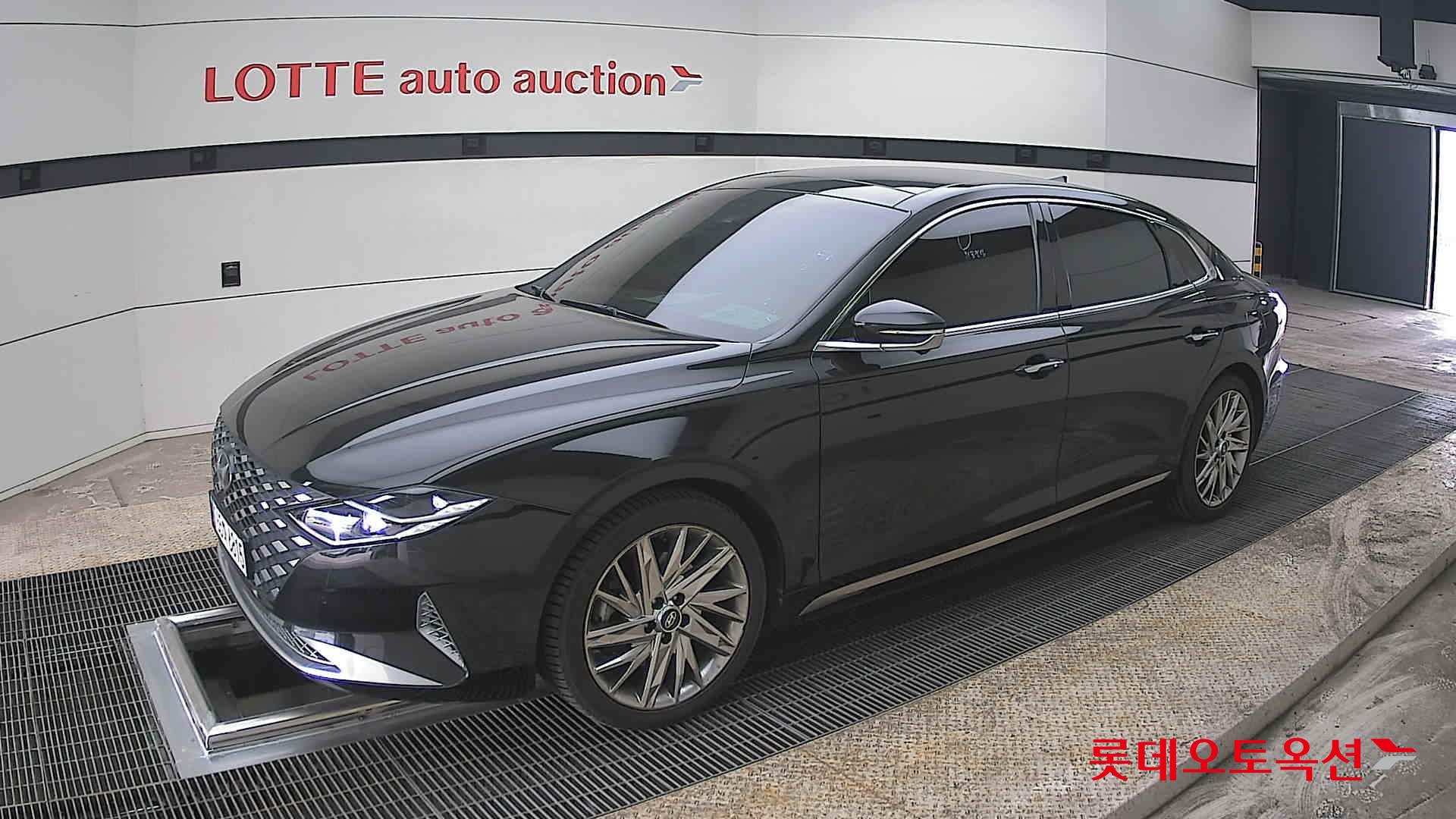 هيونداي أزيرا