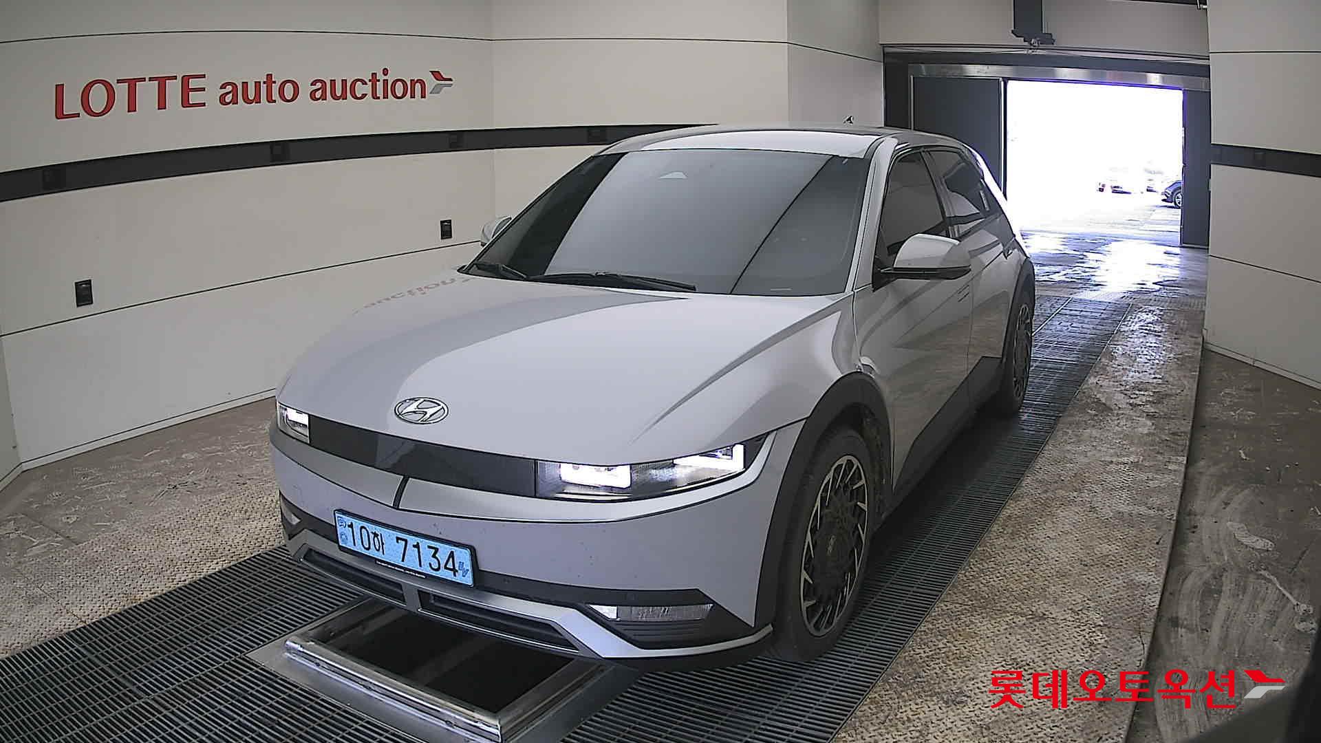 هيونداي أيونيك