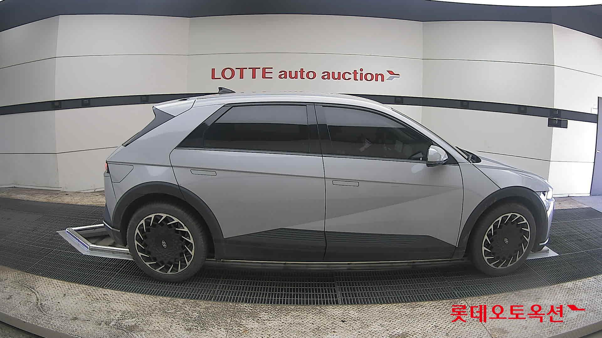 هيونداي أيونيك