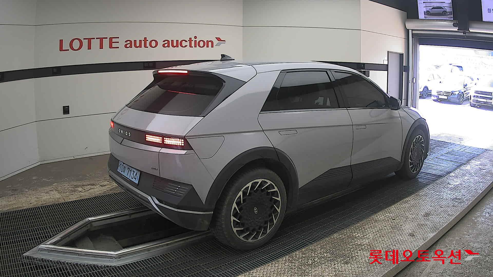 هيونداي أيونيك