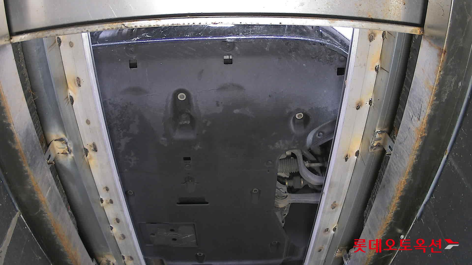 جينسس جي في 80