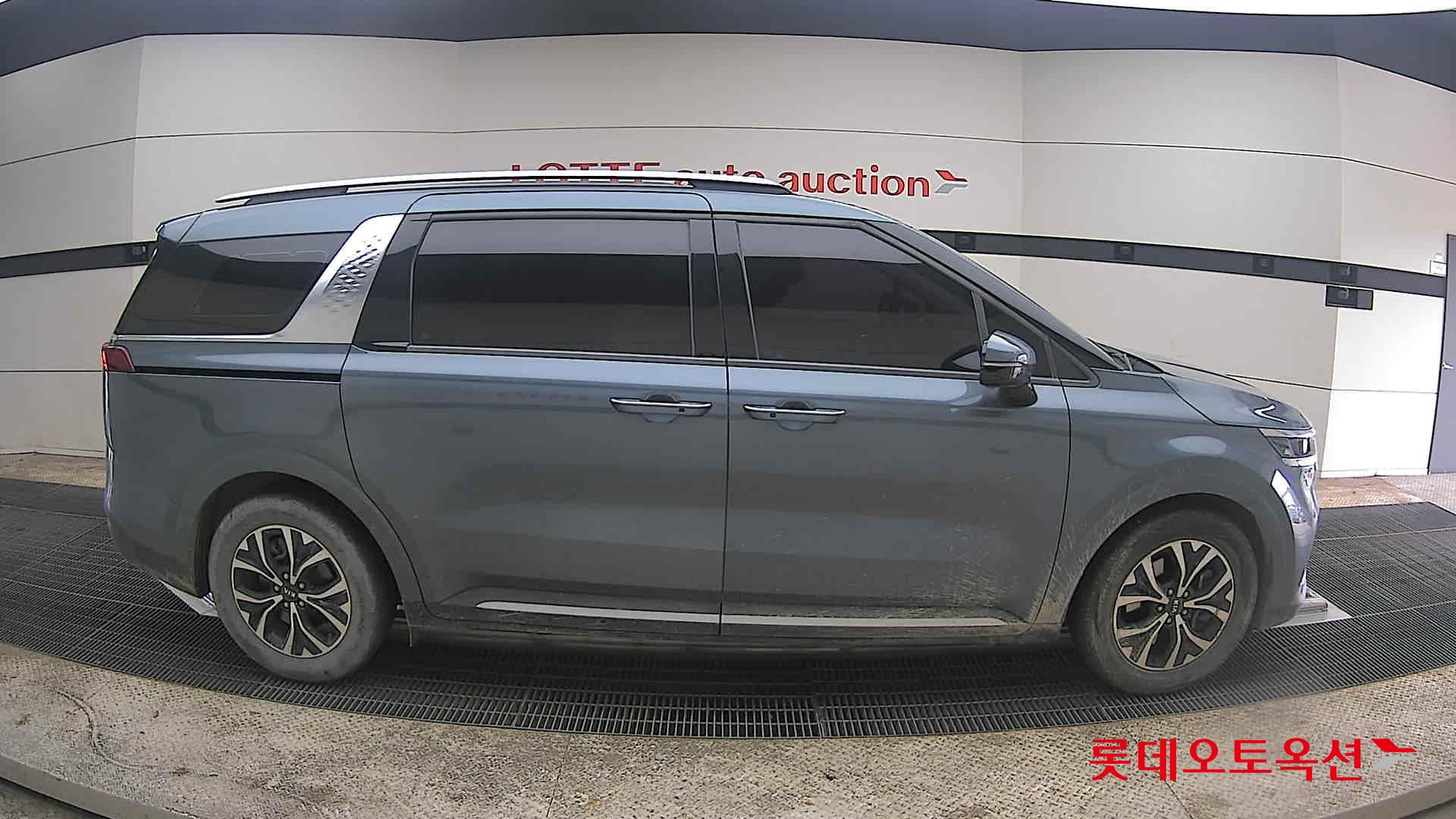 كيا كارنفال