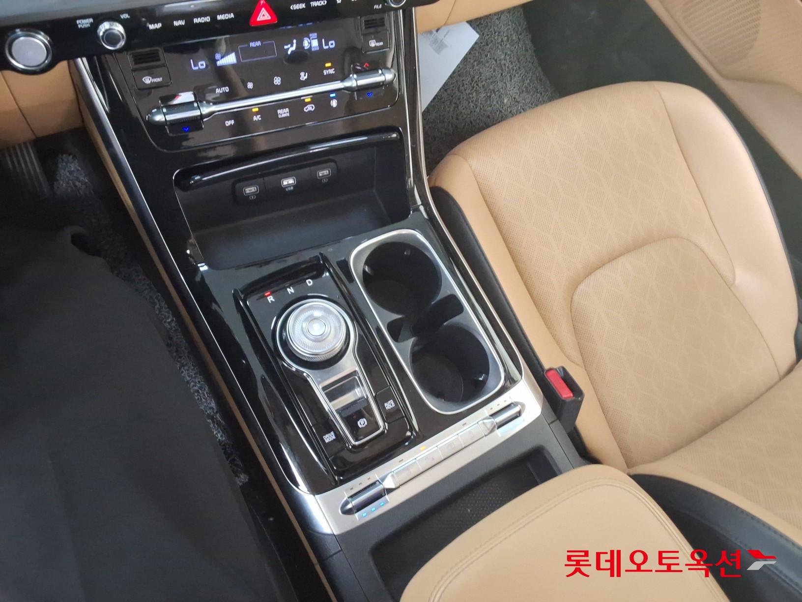 كيا كارنفال