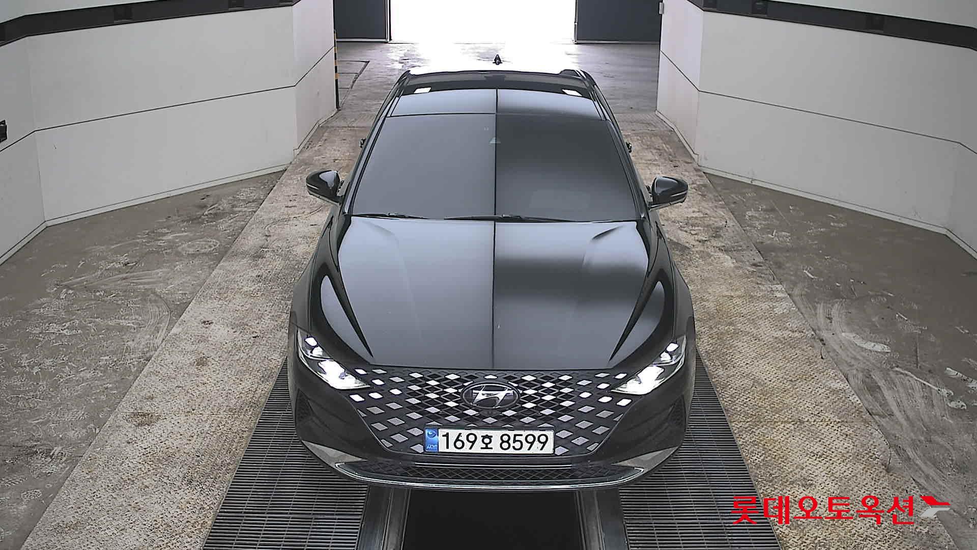 هيونداي أزيرا