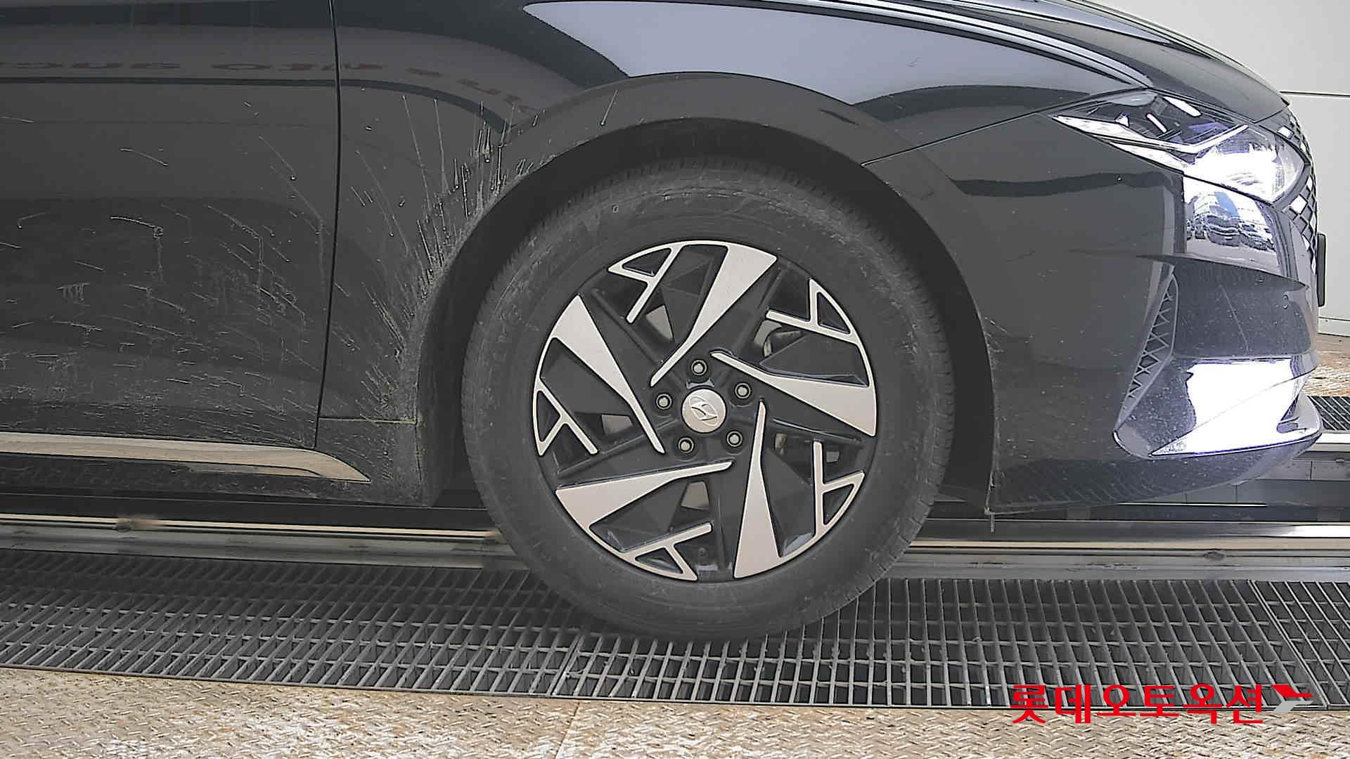 هيونداي أزيرا