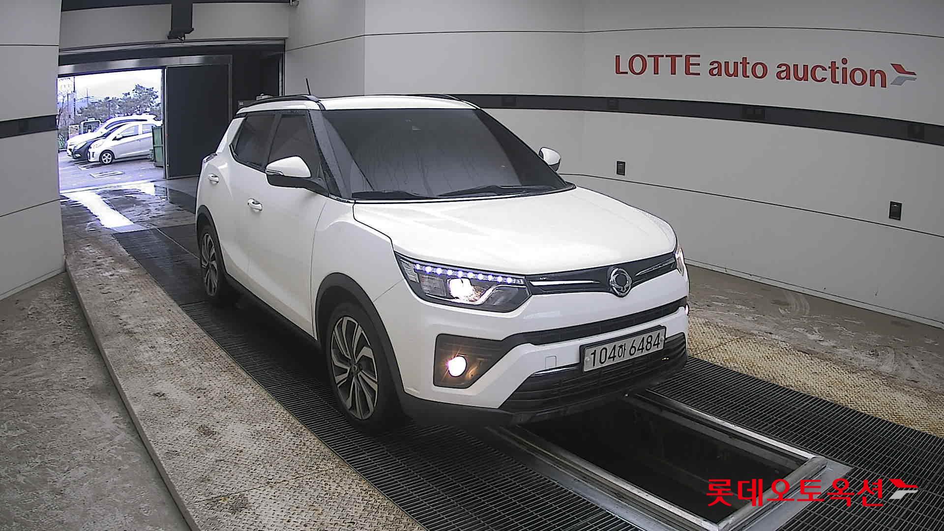 KG Mobility Tivoli - 6