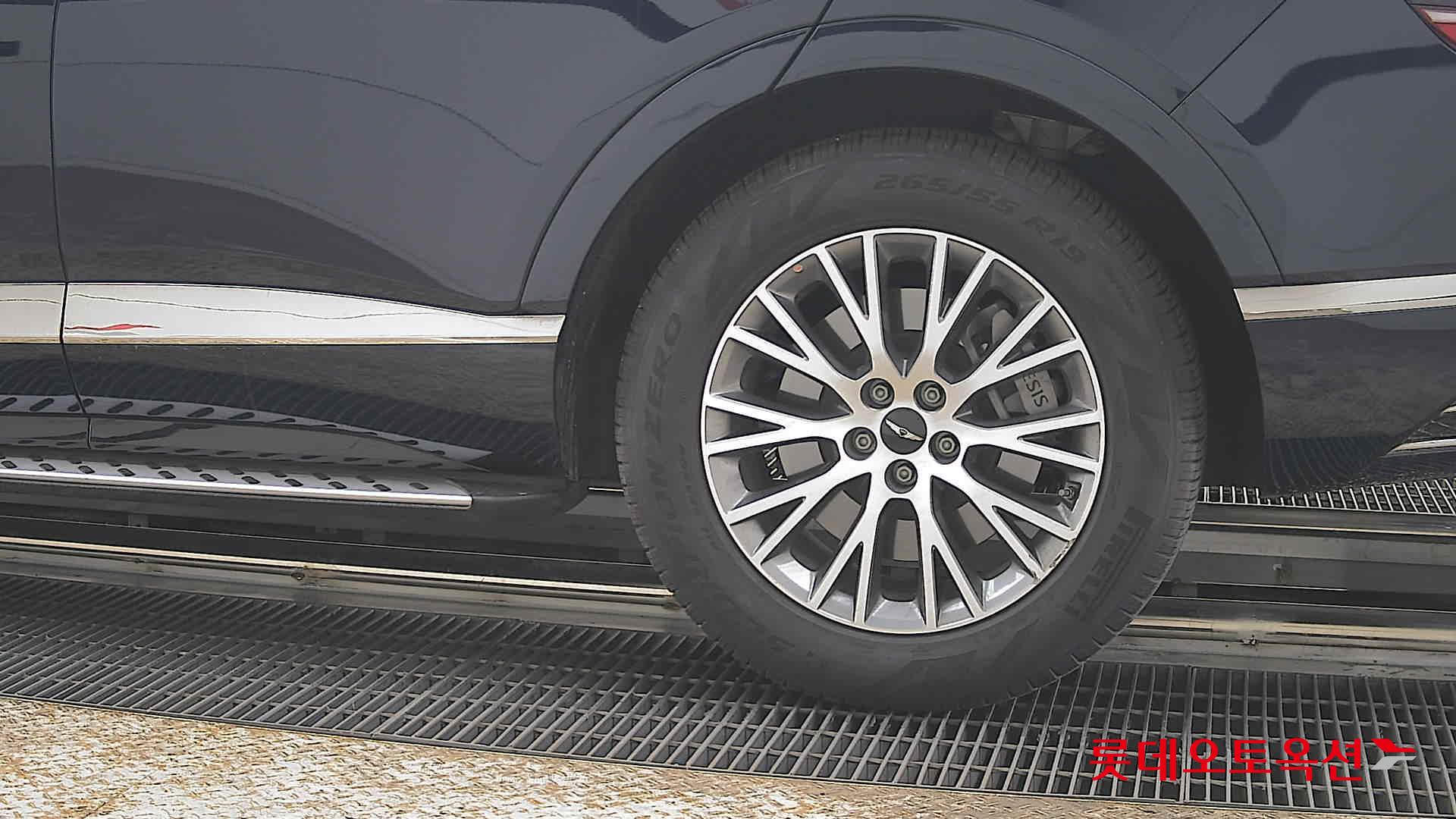 جينسس جي في 80