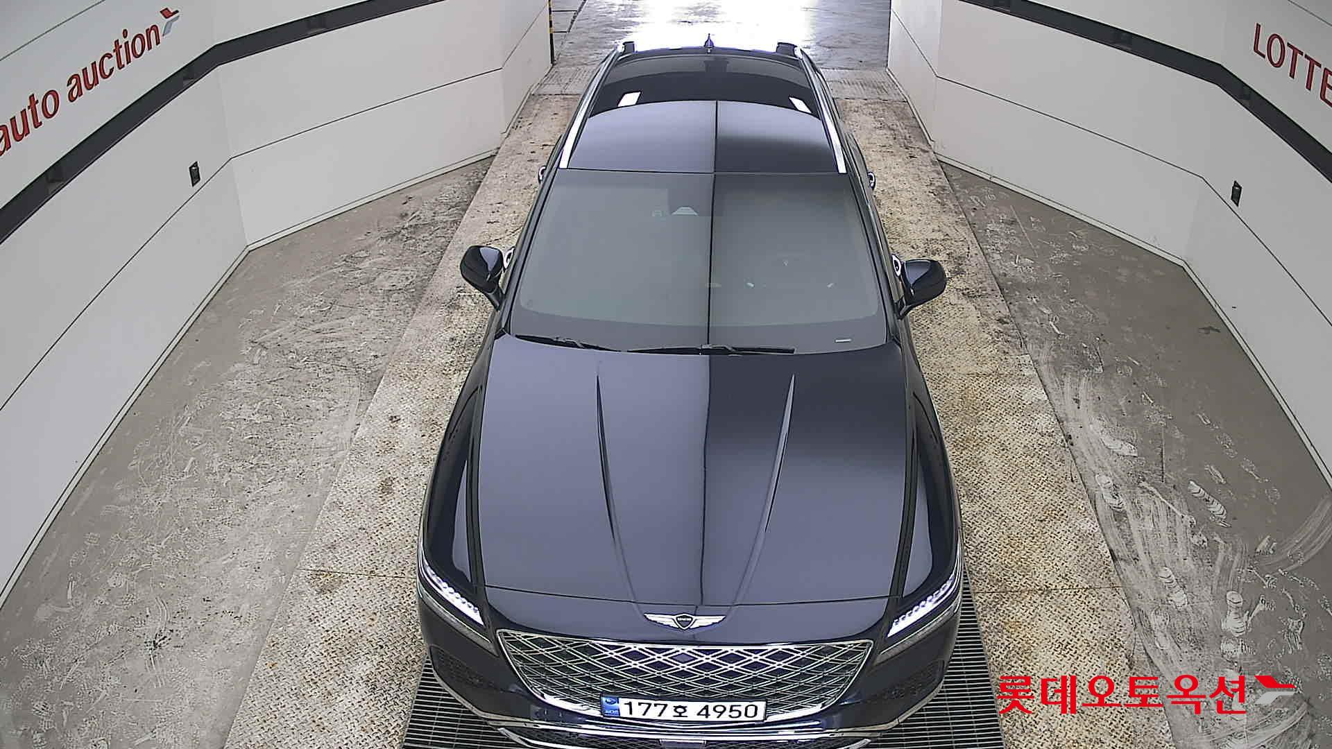 جينسس جي في 80