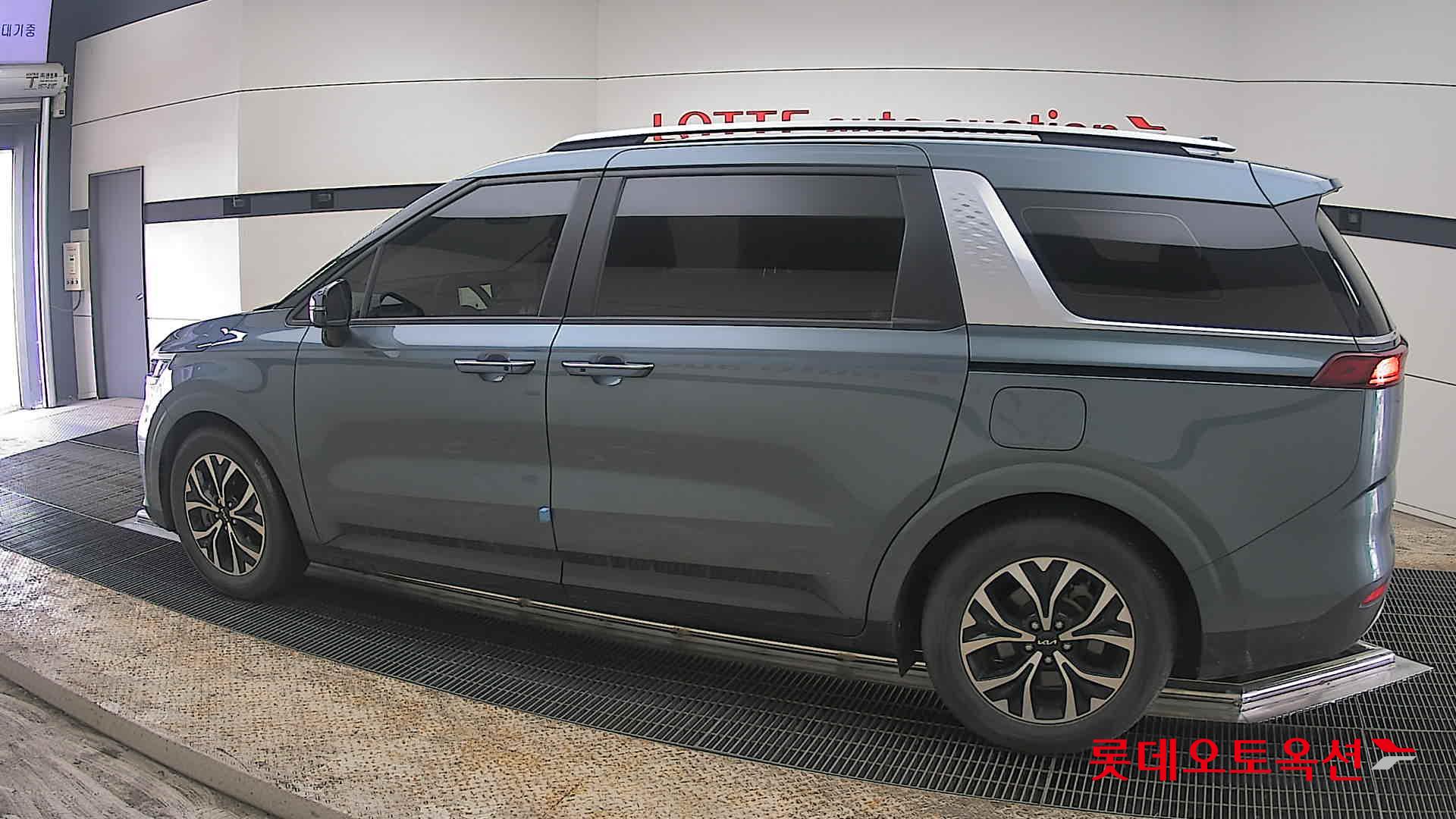 كيا كارنفال