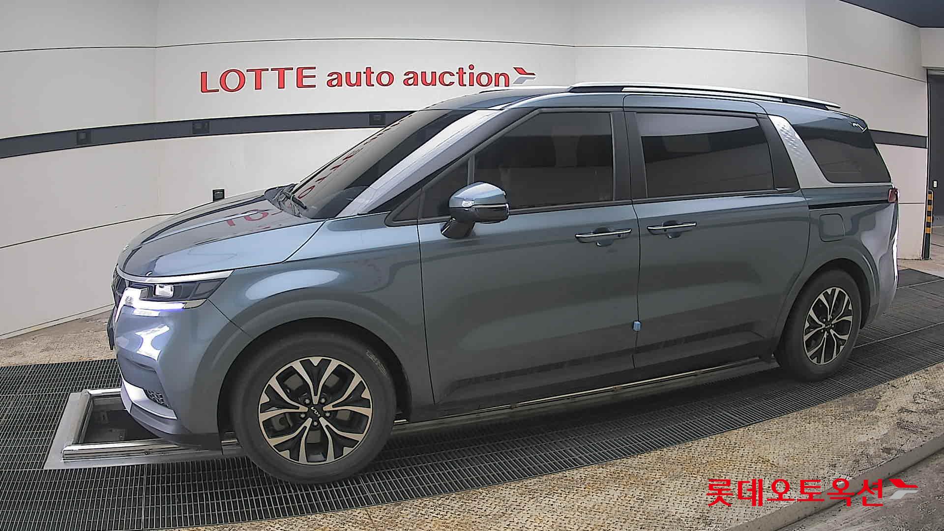 كيا كارنفال