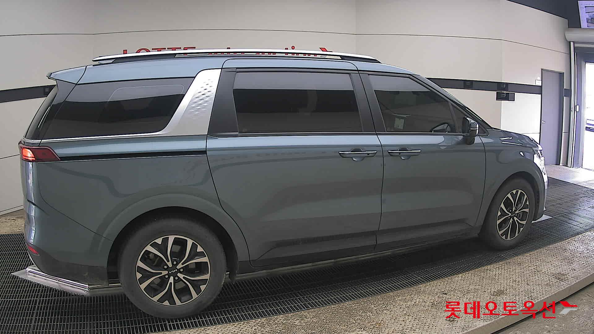 كيا كارنفال