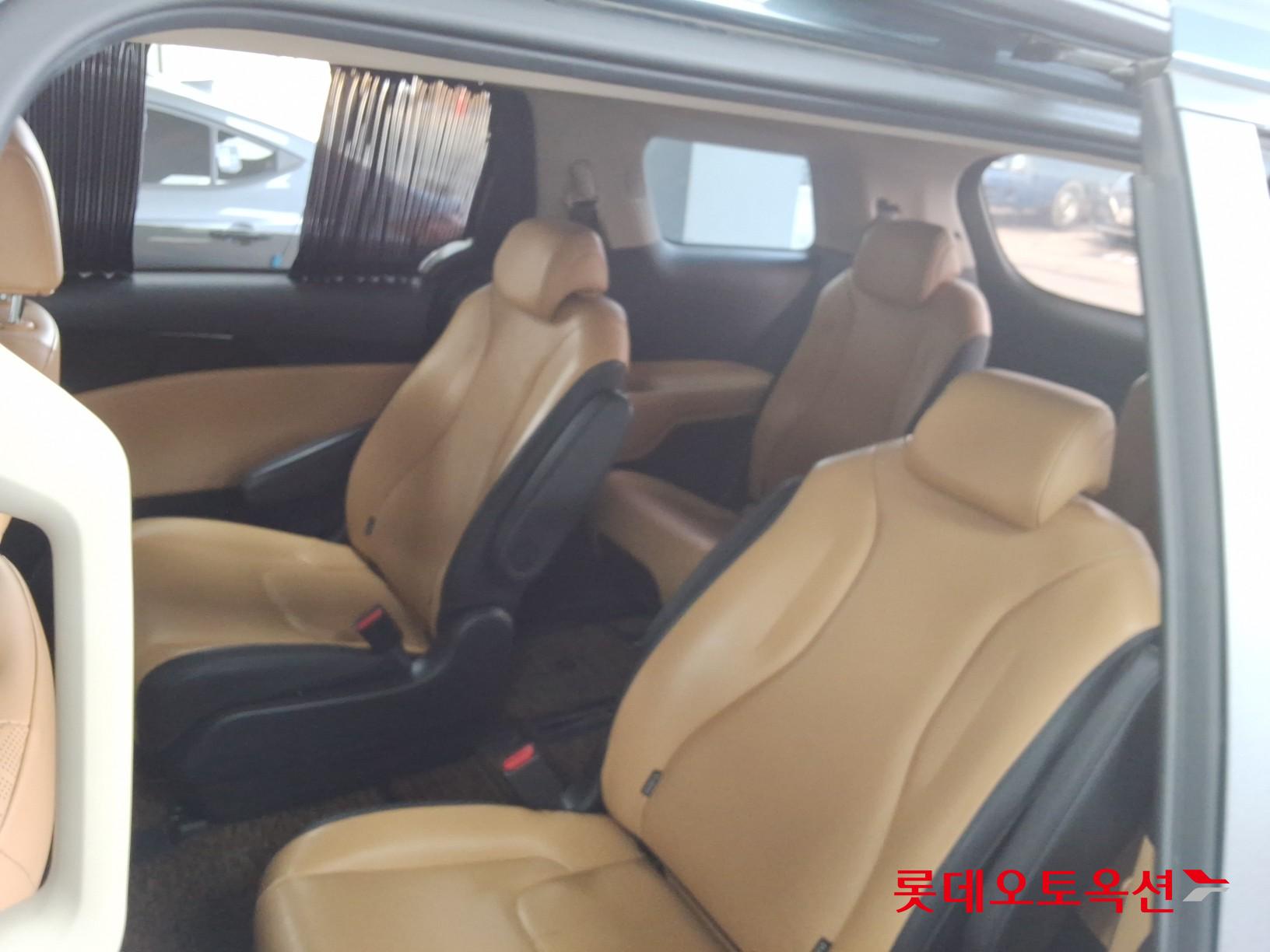 كيا كارنفال